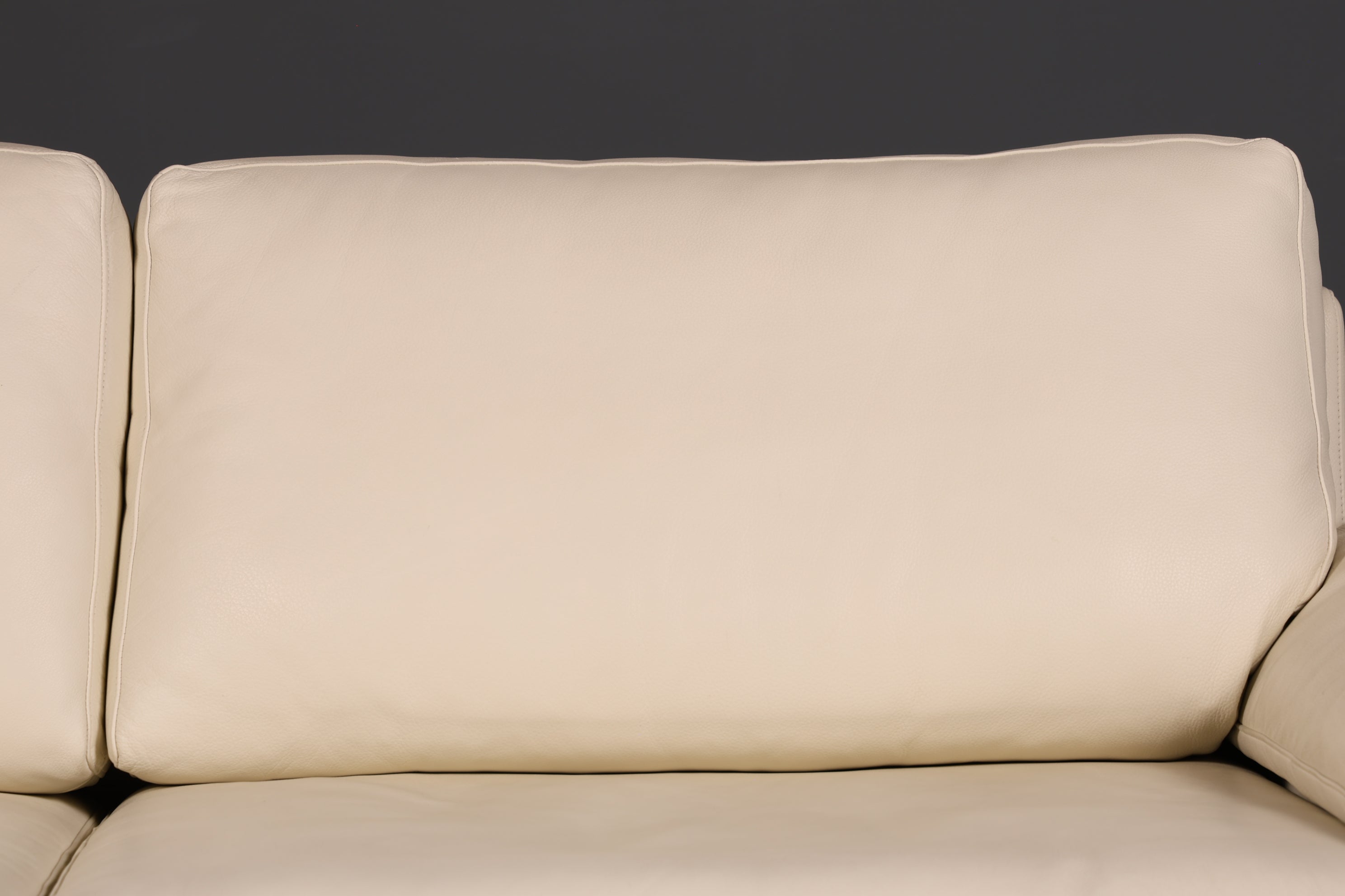 Wunderschönes Original Rolf Benz Sofa Modell 3300 Creme Echtleder 2-Sitzer Couch Designer Ledersofa