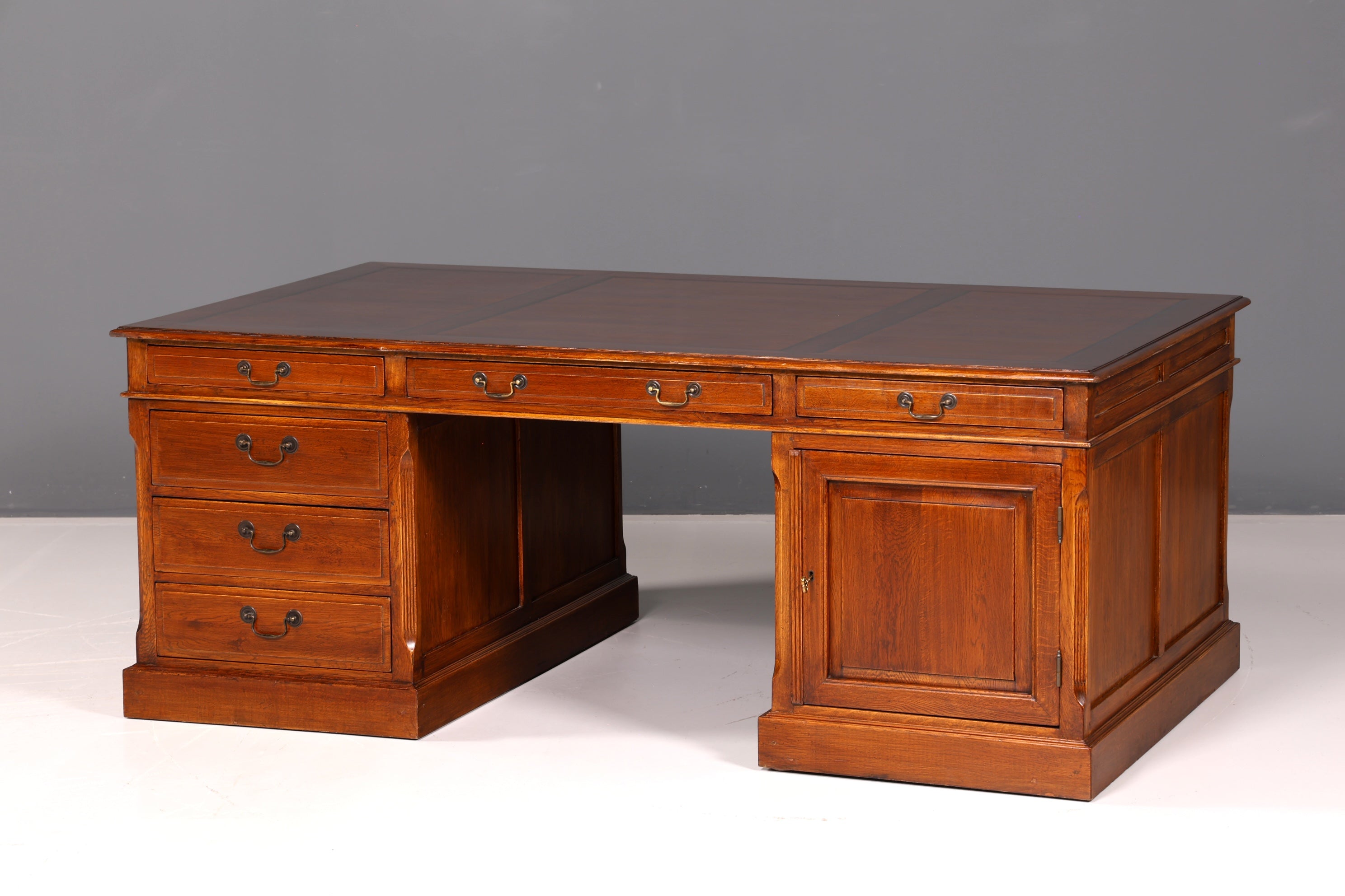 Beeindruckender Englischer XXL Schreibtisch Bürotisch Office Desk Partnerdesk Antik Massivholz Vintage