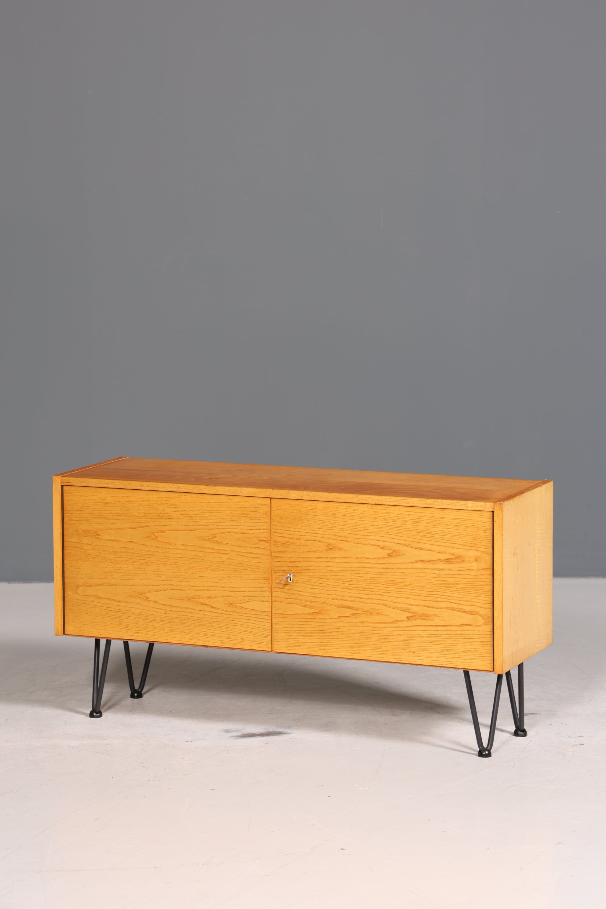 Stilvoller Original Hellerau Schrank Joachim Nebelung 430 Bauhaus Sideboard Retro Kommode 3 von 4