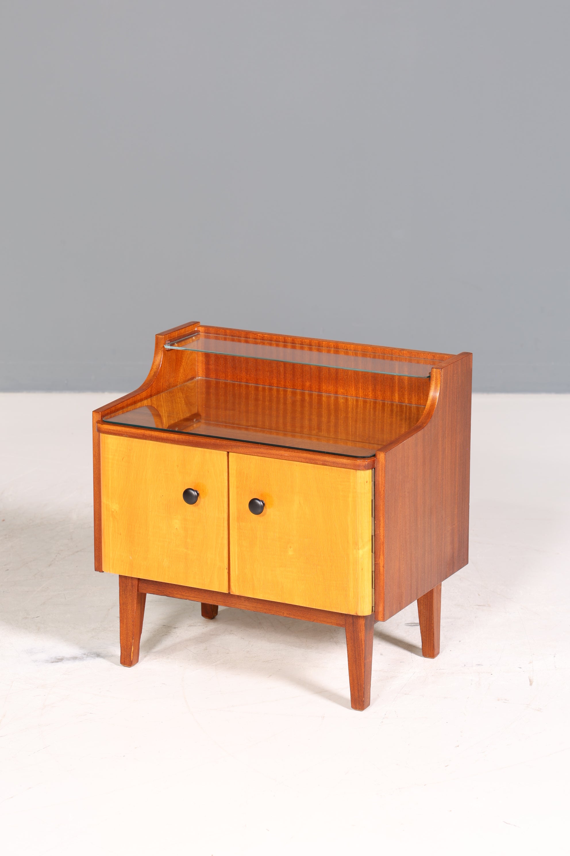 Wunderschöne Mid Century Kommode Vintage Nachttisch 60s Schubladenkommode 1 von 2