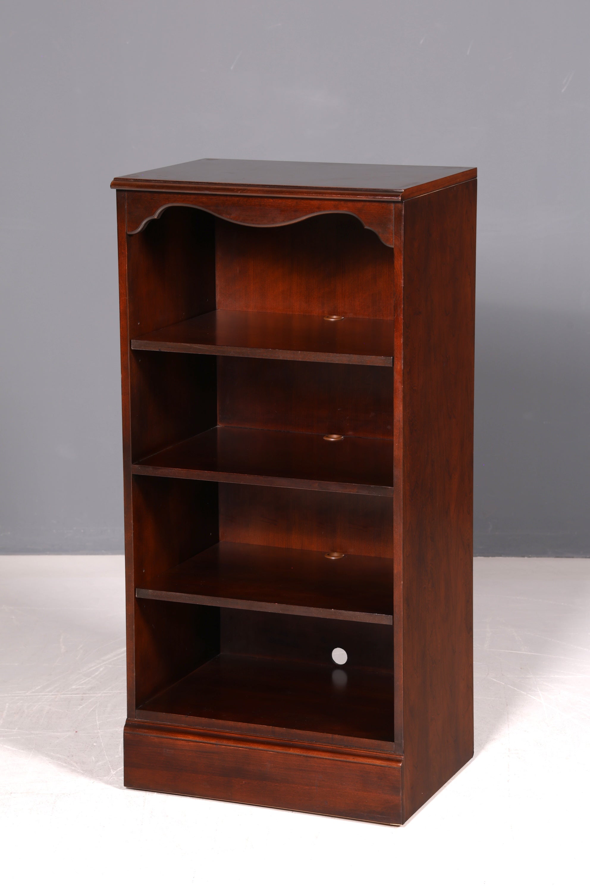 Stilvolles Original Drexel Heritage Bücherregal Regal USA Bookshelf Buchablage Designer 1 von 2
