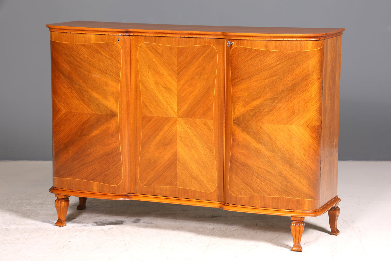 F128 Finish Stilvoller Original Art Deco Schrank Vertiko Kleiderschrank um 1940