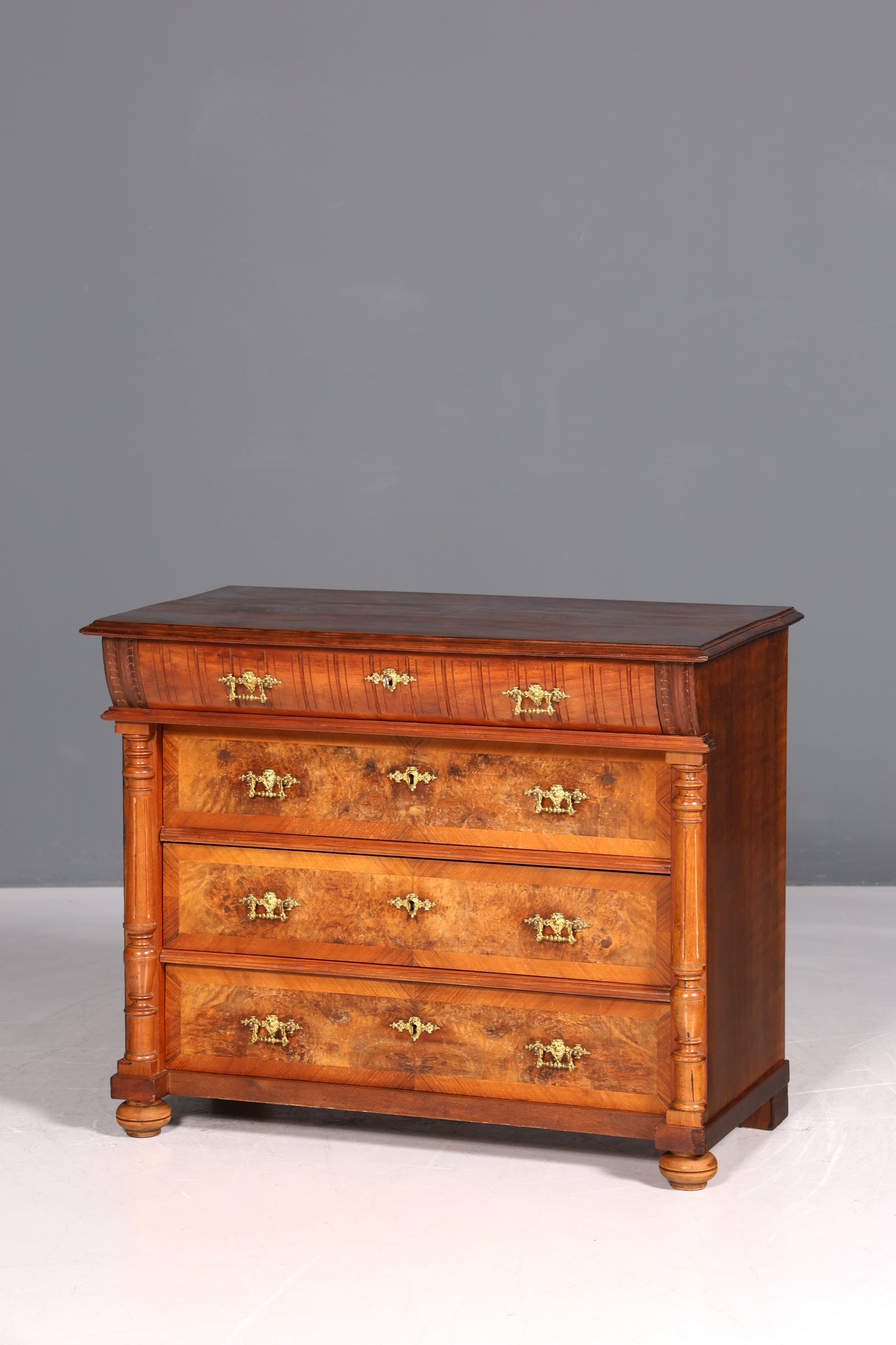 Wunderschöne Gründerzeit Kommode Louis Philippe Nussbaum Schubladen Kommode Sideboard um 1880