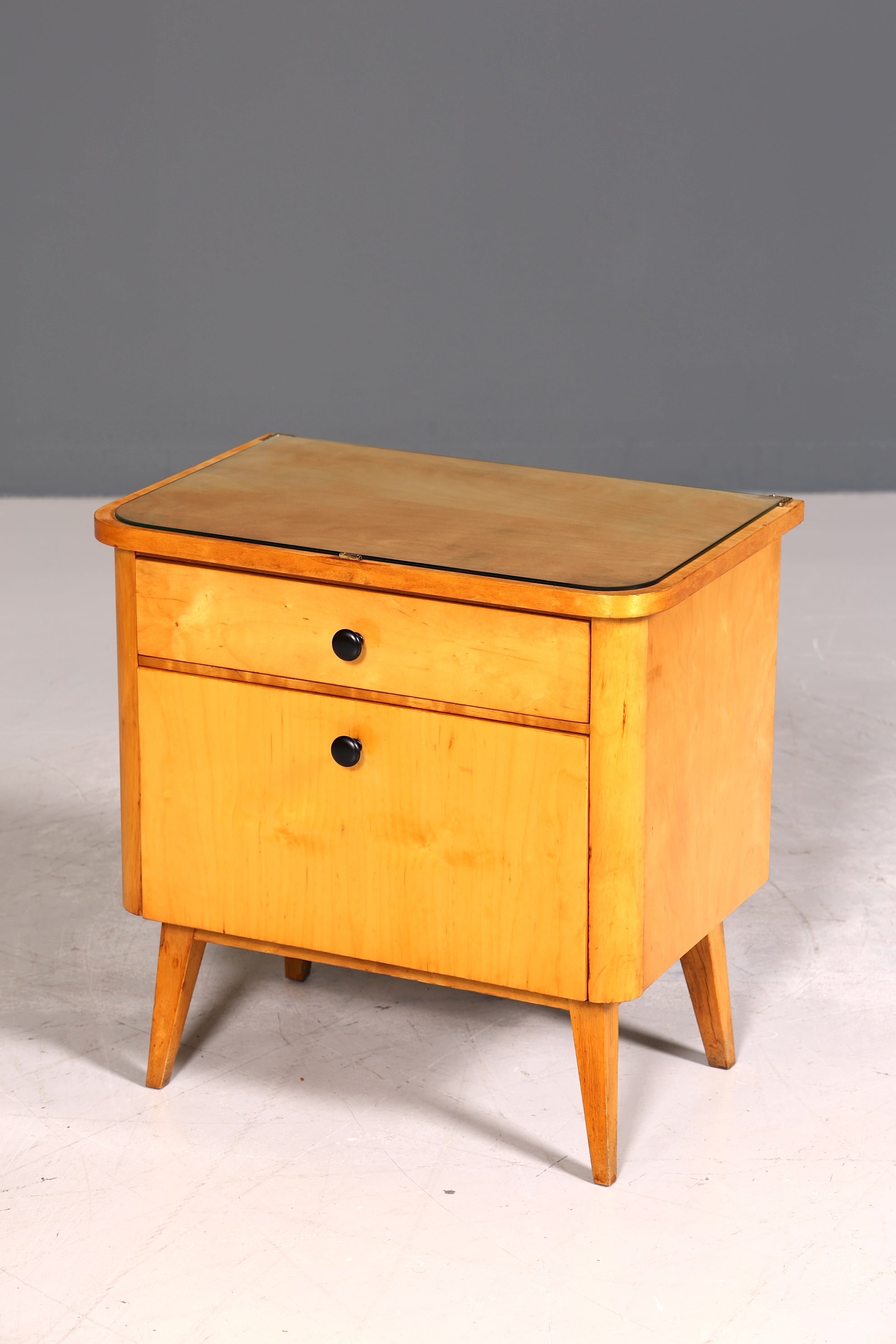 Wunderschöne Mid Century Kommode Vintage Nachttisch Retro Klappschränkchen