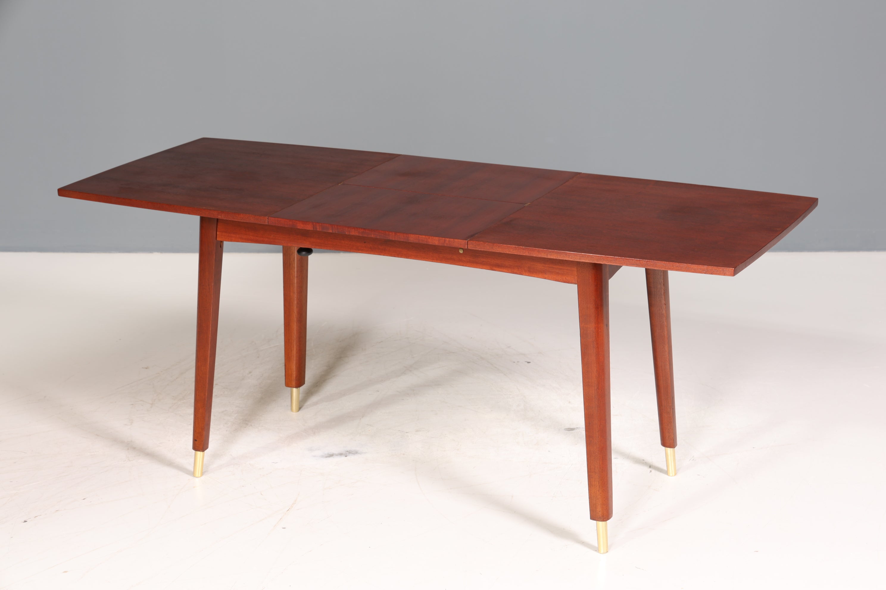 MID45| E017 Wunderschöner Mid Century Küchentisch Vintage Tisch ausziehbar und höhenverstellbar