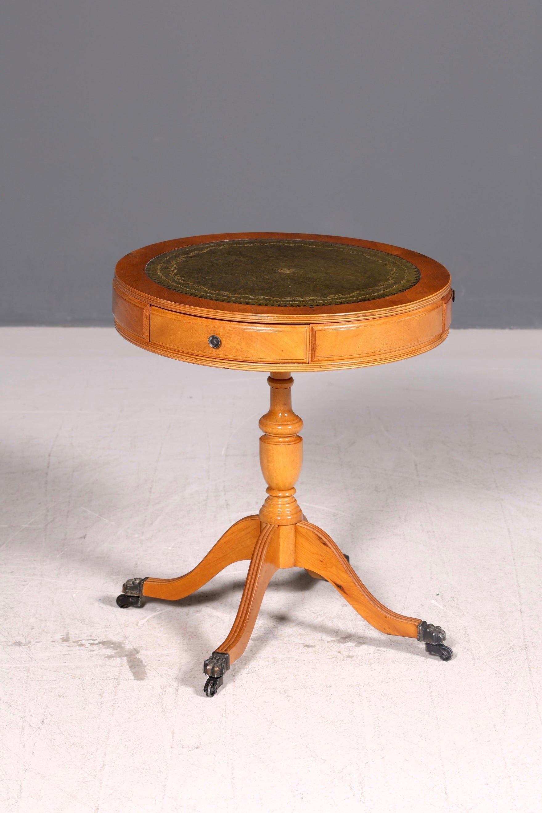 Wunderschöner Englischer Trommeltisch Beistelltisch Eibe Regency Echt Lederauflage Drum Table Ablagetisch Antik Vintage