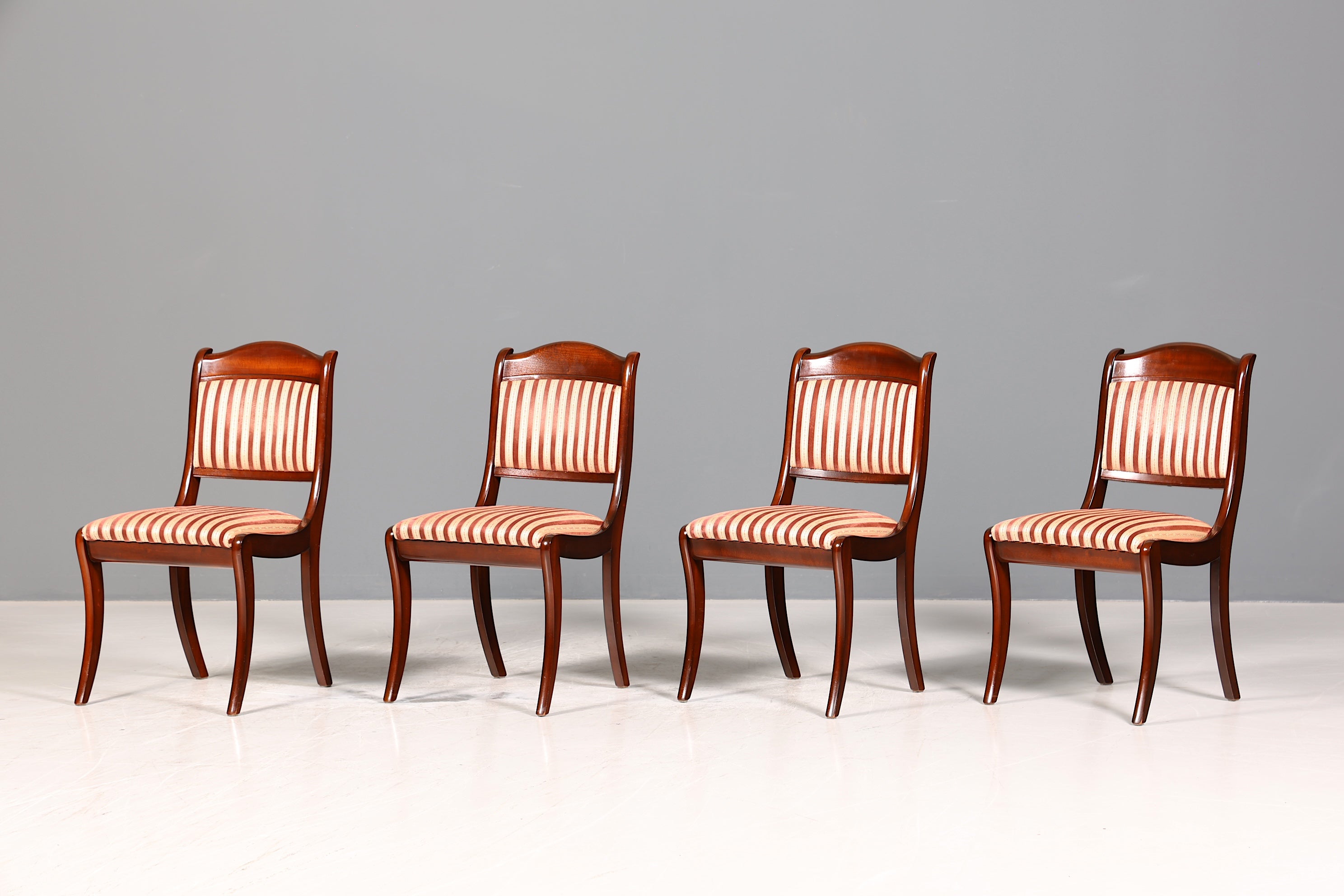 4x Wunderschöne Original Heldense Stühle Biedermeier Stil Englisch Stuhlset Antik Stil Küchenstühle