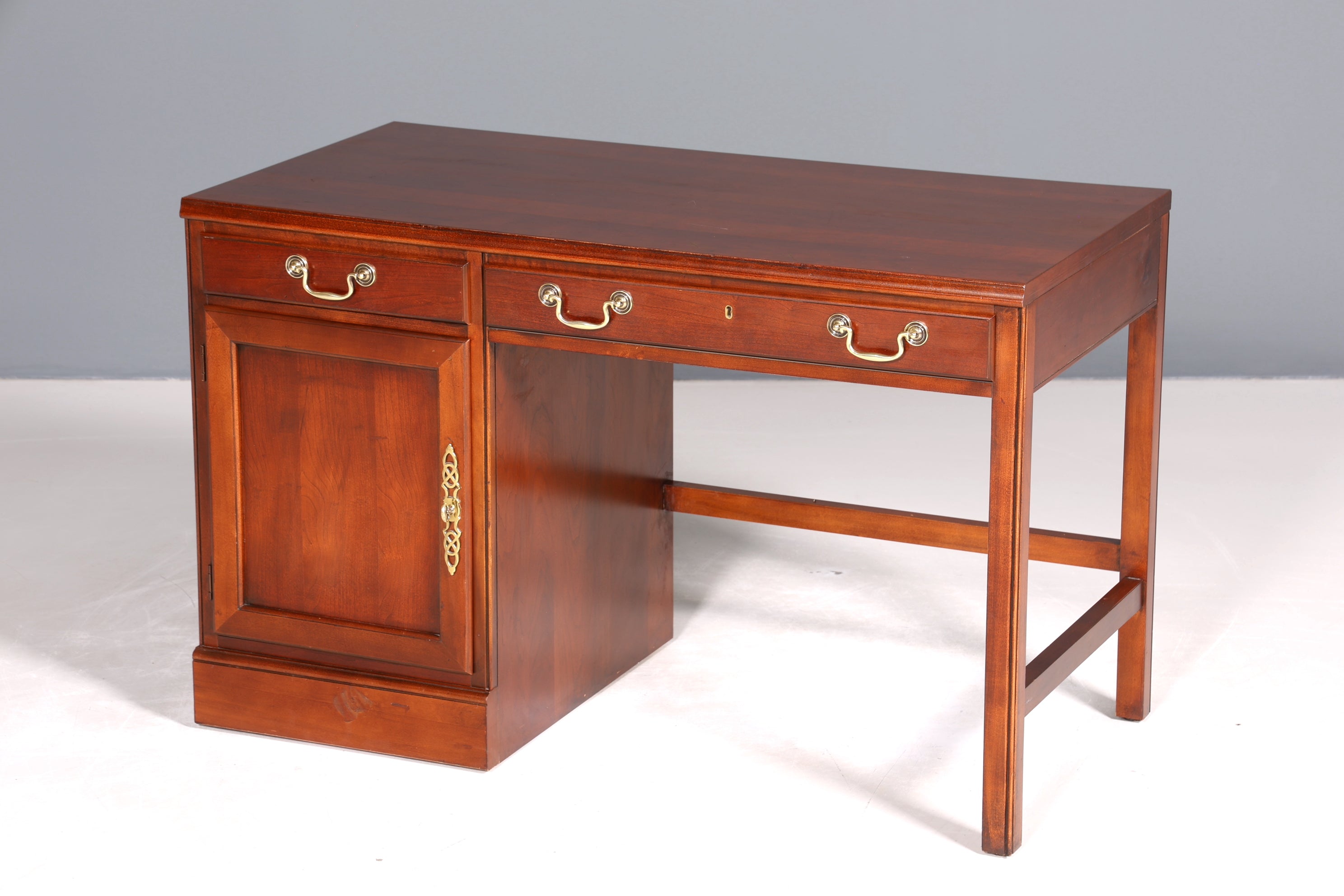 Wunderschöner Original Drexel Heritage Schreibtisch Antik Stil Bürotisch Office Table USA 2 von 2