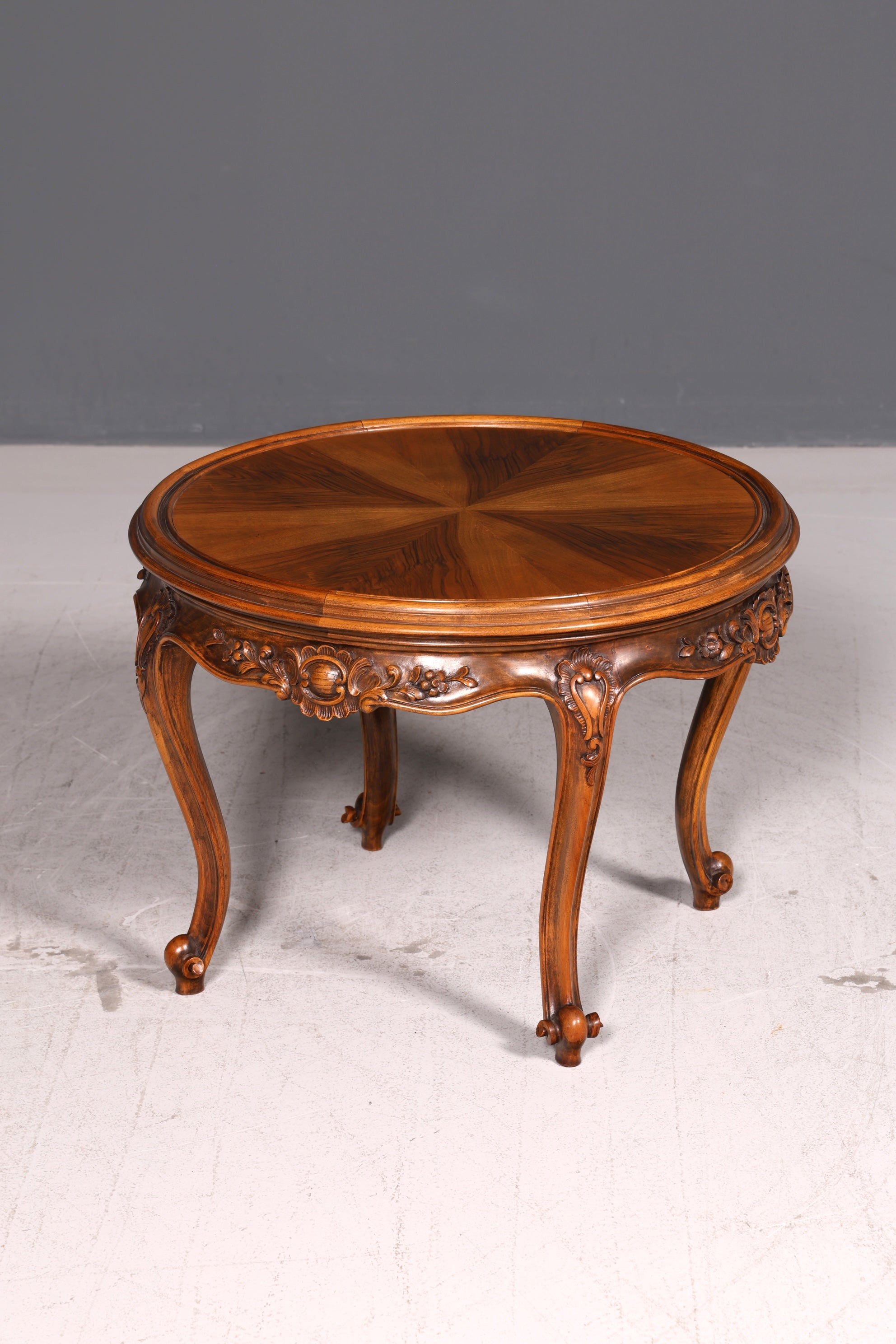 Wunderschöner Chippendale Couchtisch Barock Stil Rund Beistelltisch Ablagetisch Antik Sofatisch Vintage