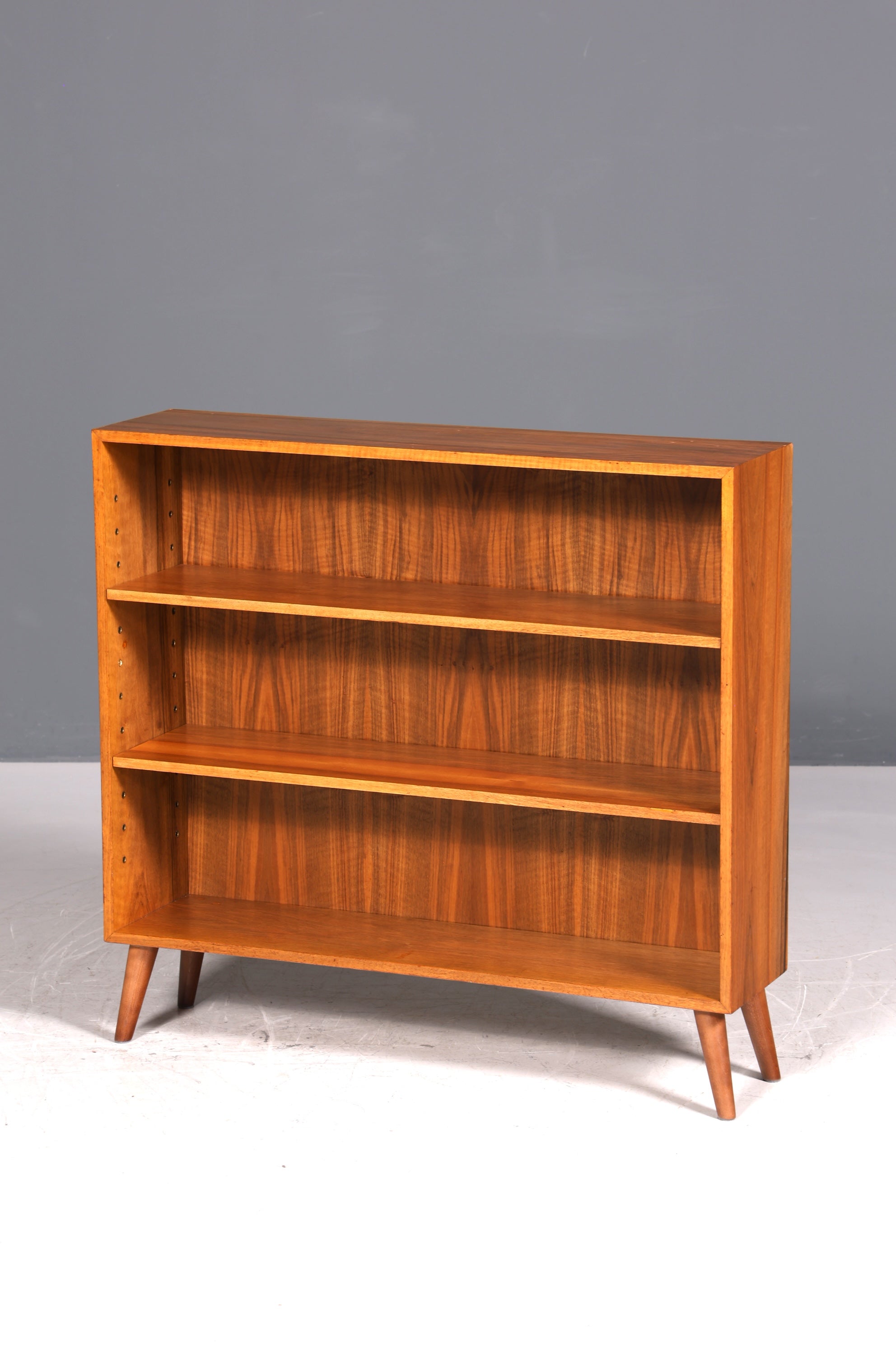 Wunderschönes Original Musterring Regal Vintage Bücherregal Mid Century 60er Jahre Holz Regal 1 von 2