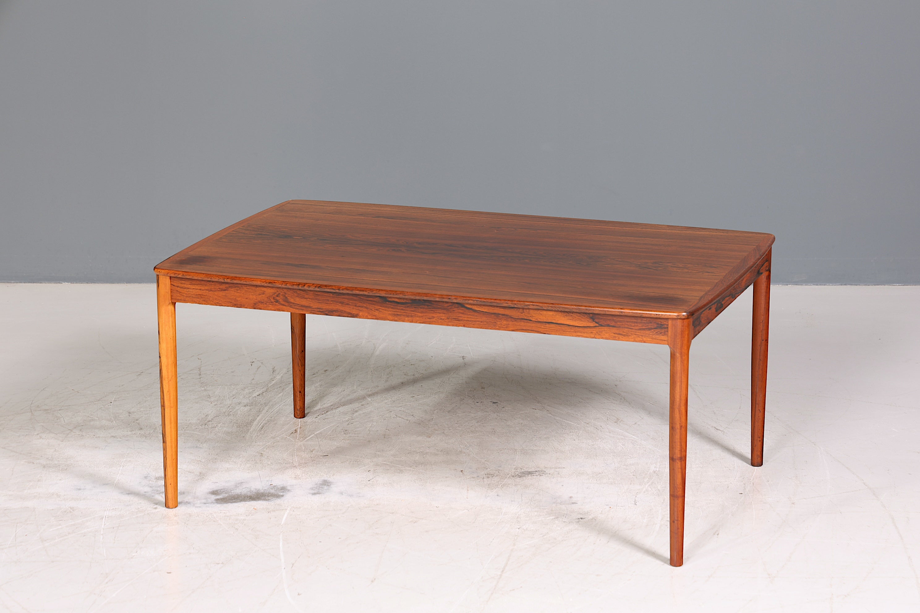 Schlichter Mid Century Tisch Retro Palisander Couchtisch Vintage Ablagetisch Beistelltisch