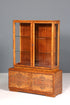 Wunderschöne Art Deco Vitrine Nussbaum Vitrine massiv Holz Antik Schrank