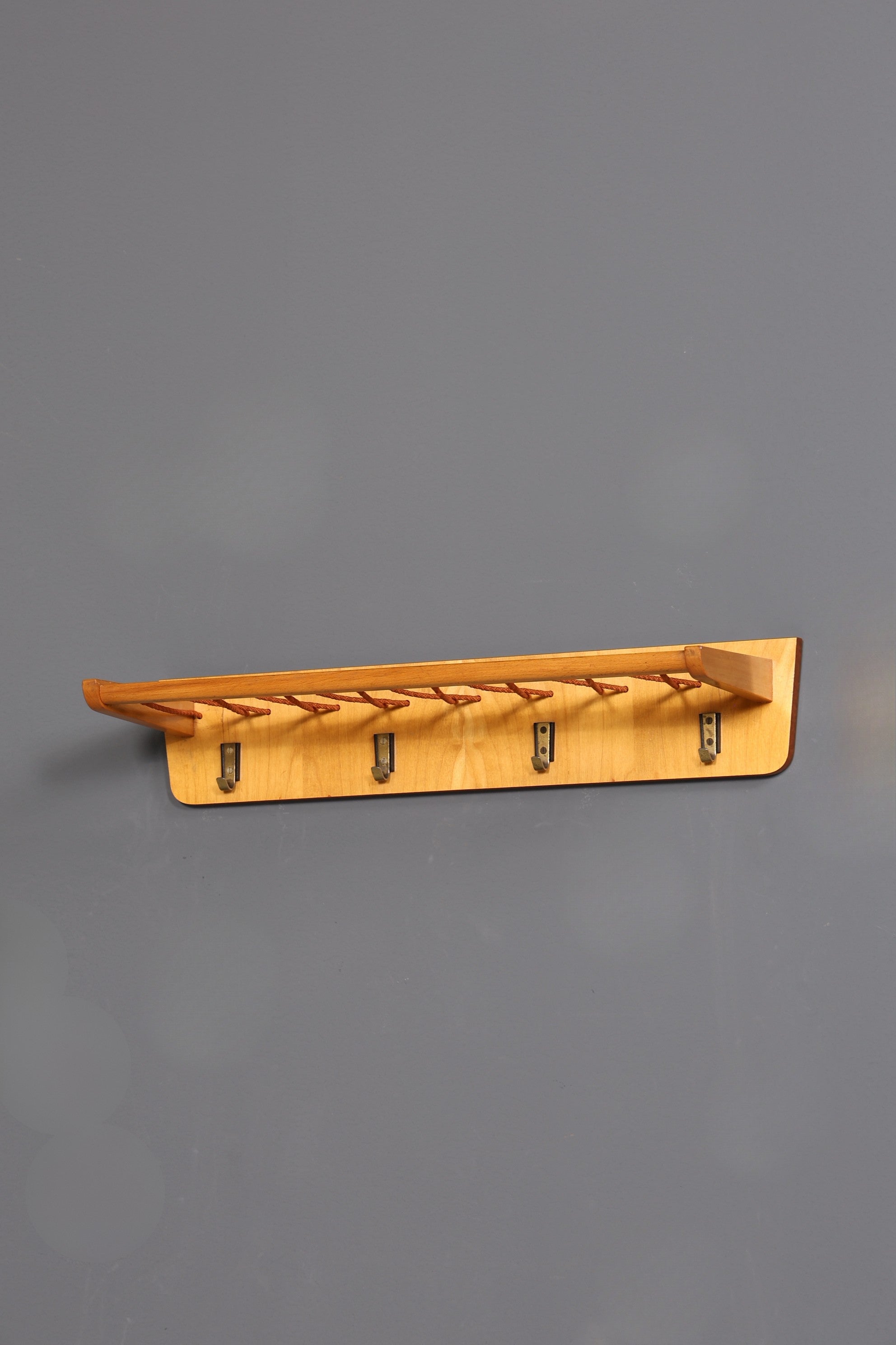 Schlichte Mid Century Garderobe Retro Hutablage Vintage Hakenleiste 60s Hakenleiste