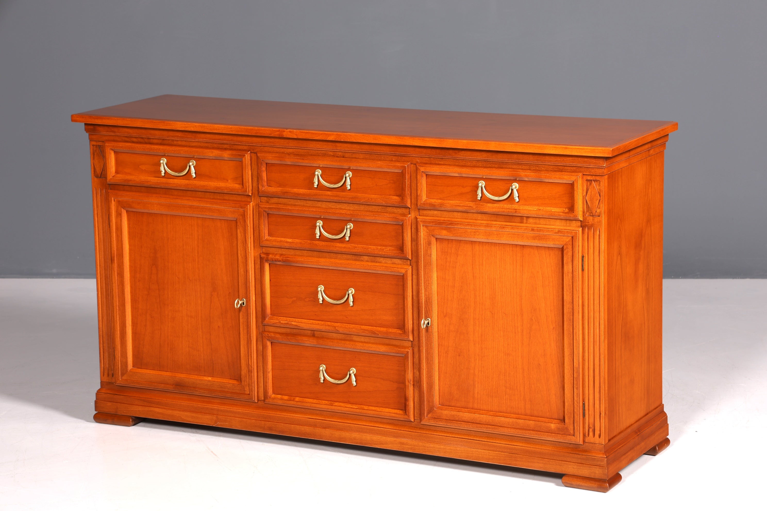 Traumhaftes Original Selva Sideboard Antik Stil Villa Borghese Schrank Kommode Buffet Anrichte