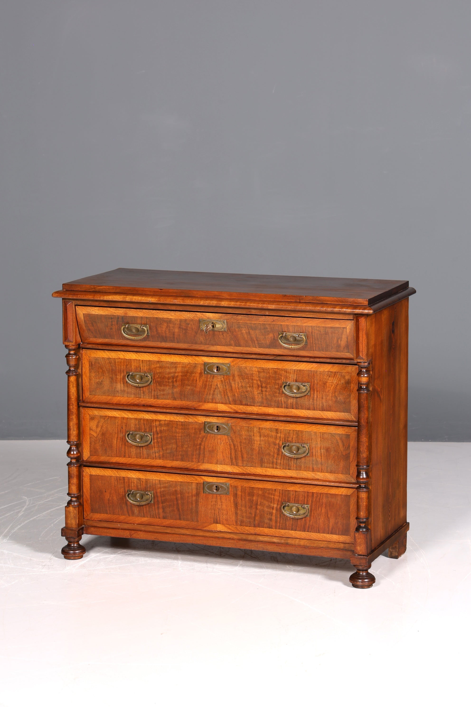F855 Finish Wunderschöne Gründerzeit Kommode Louis Philippe Nussbaum Schubladen Kommode Sideboard um 1880