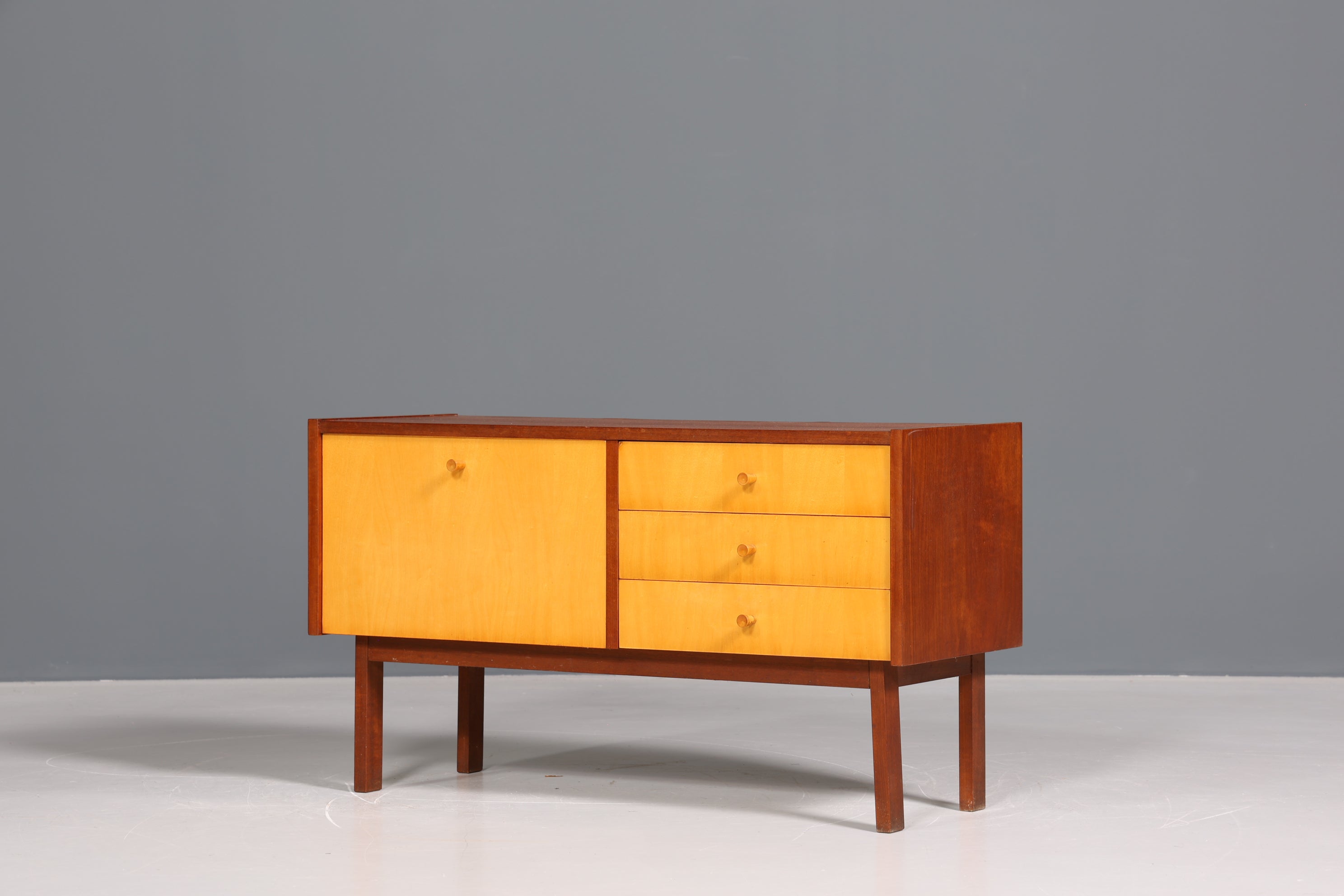 Wunderschöne Mid Century Kommode Vintage Schrank Retro Flur Kommode 60s Schubladenkommode