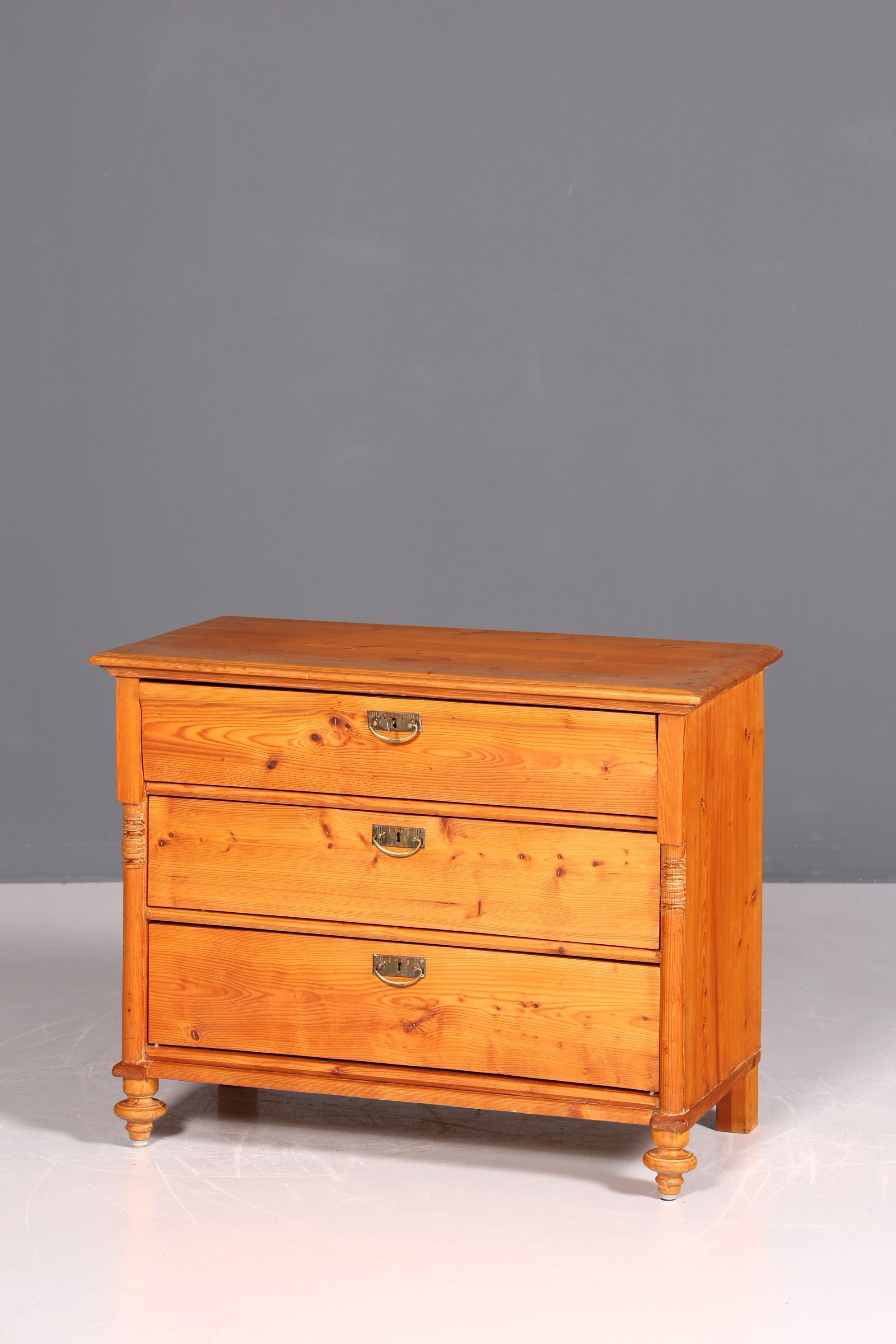 Traumhafte Gründerzeit Kommode Weichholz Antik um 1880 Landhaus Stil Schubladen Kommode