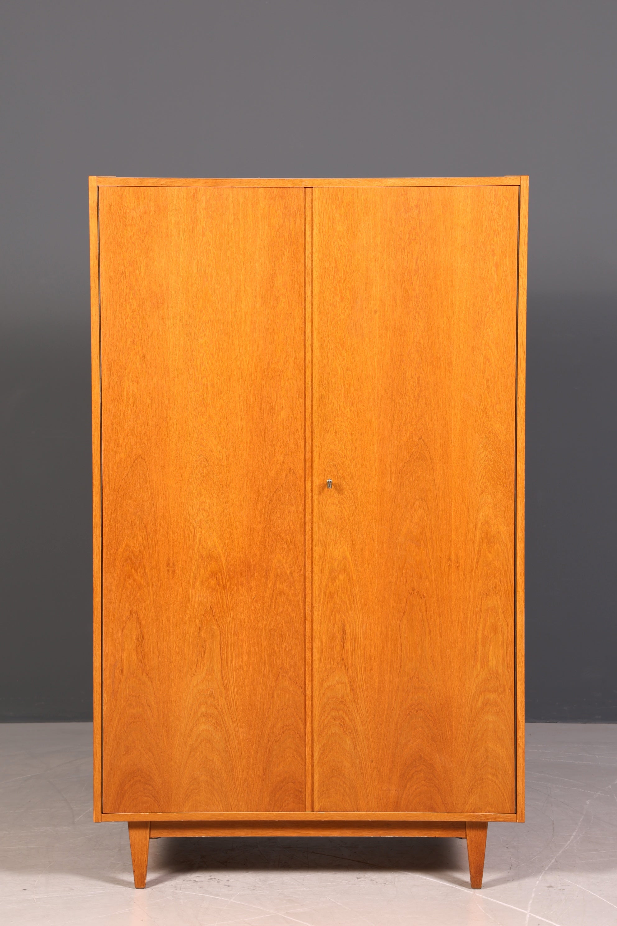Traumhafter Original Hellerau Schrank Mid Century Franz Ehrlich 602 Kleiderschrank Dielenschrank