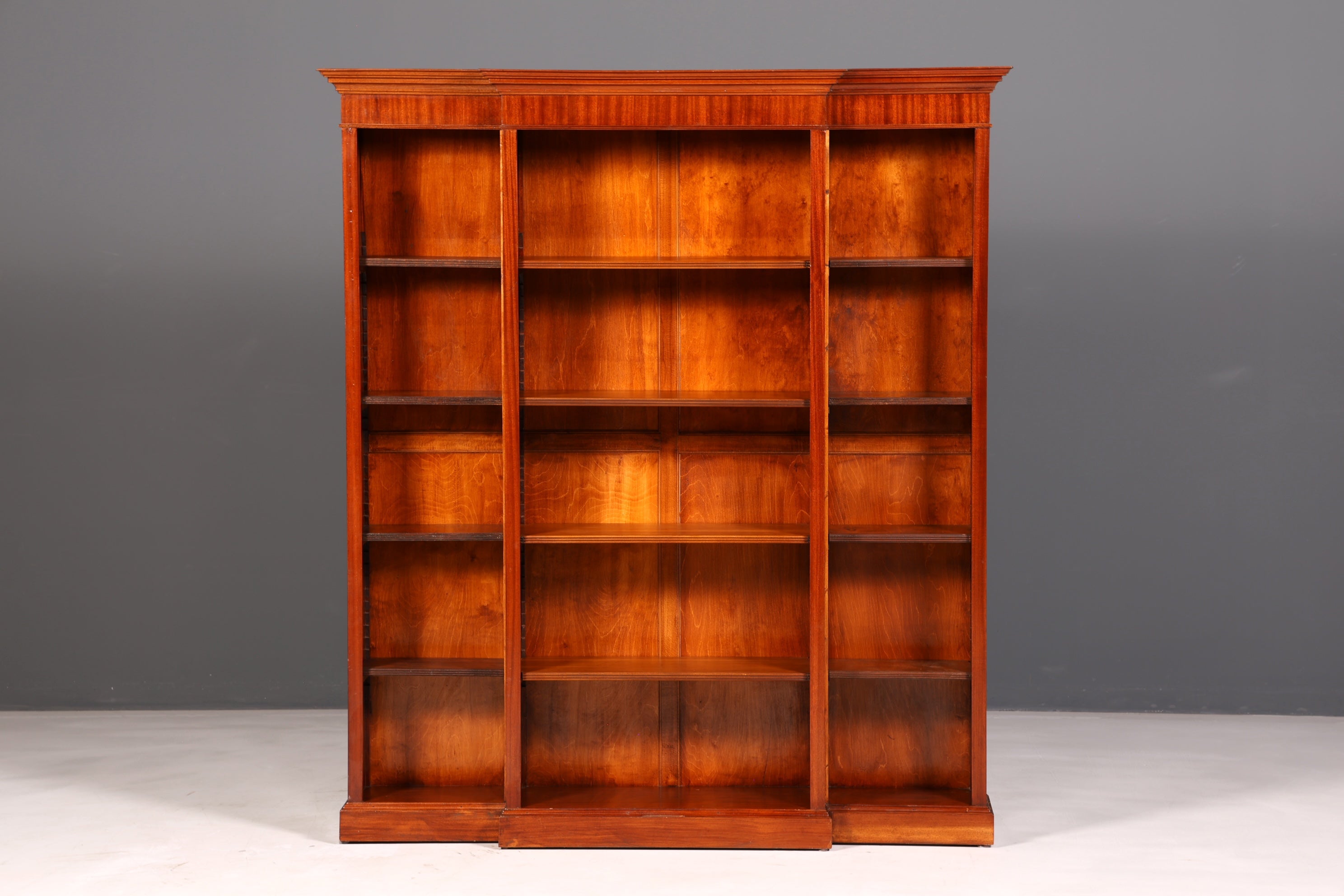 Beautiful XXL English Bookcase Antique Shelving Unit Freestanding Bookcase Bookshelf Book Storage Real Wood