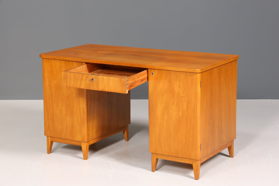 Traumhafter Mid Century Schreibtisch Made in Sweden Bürotisch Vintage Office Table 50er Jahre