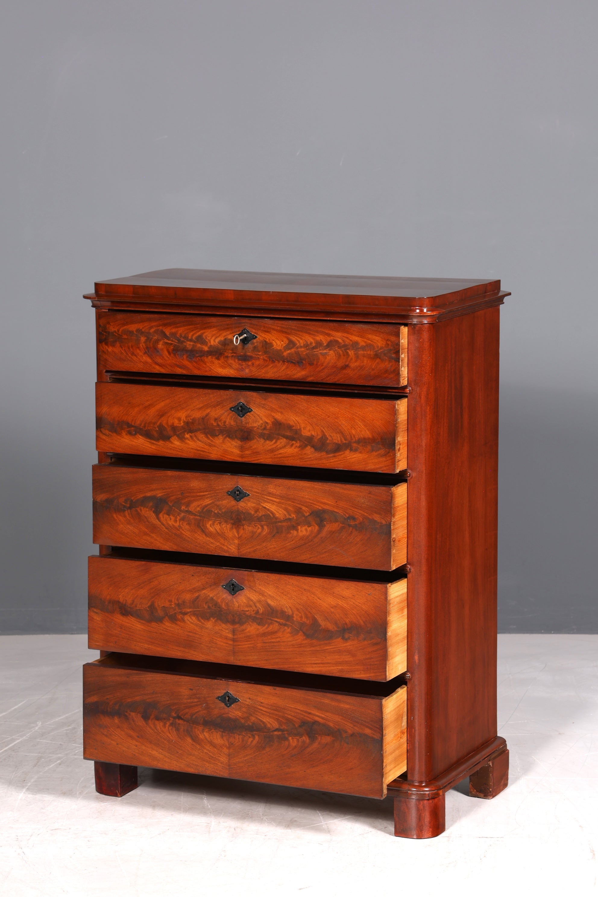 F975 Finish Traumhafte Gründerzeit Kommode Jugendstil Schubladenkommode Antik Vertiko Wäschekommode