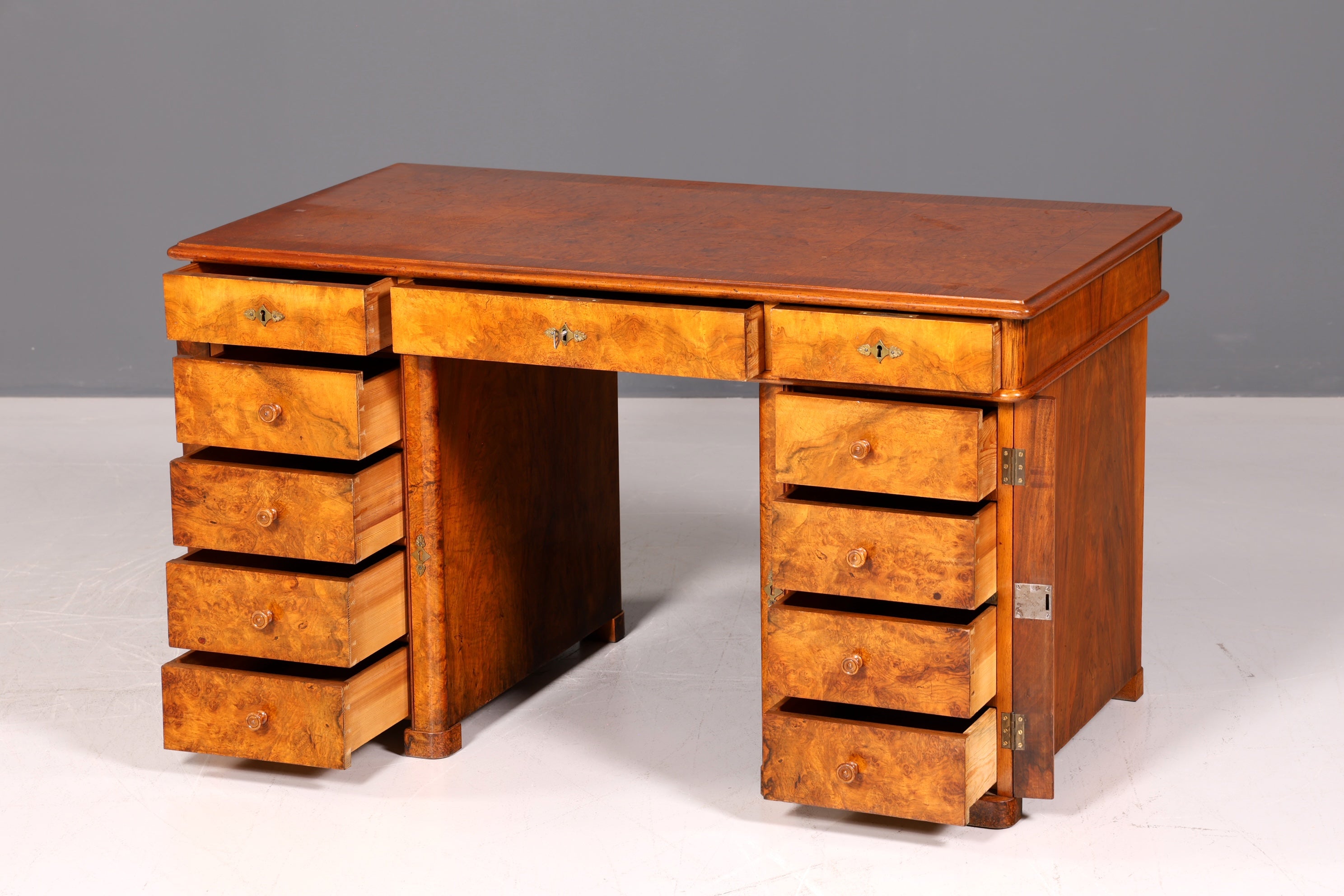 Wunderschöner Art Deco Schreibtisch Nussbaum Antik Massiv Holz Bürotisch Office Table Vintage