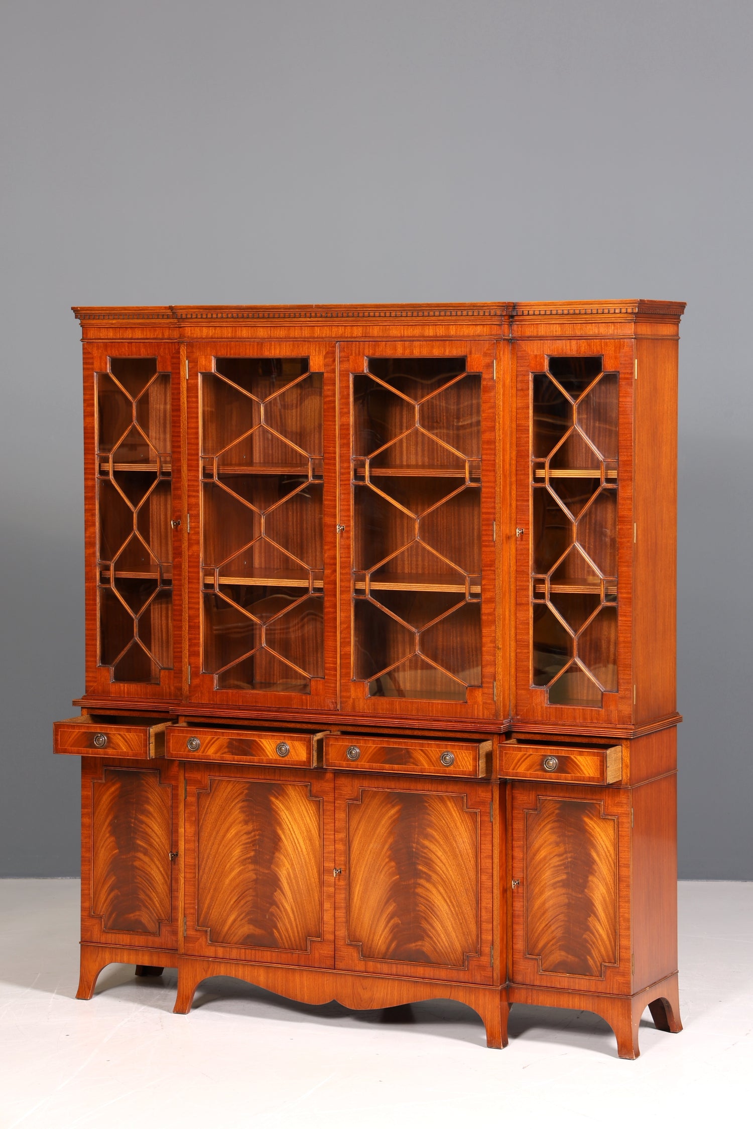 Wunderschöne Englische Vitrine Bibliothek Bücherschrank UK Buffet Schrank 60s Jahre