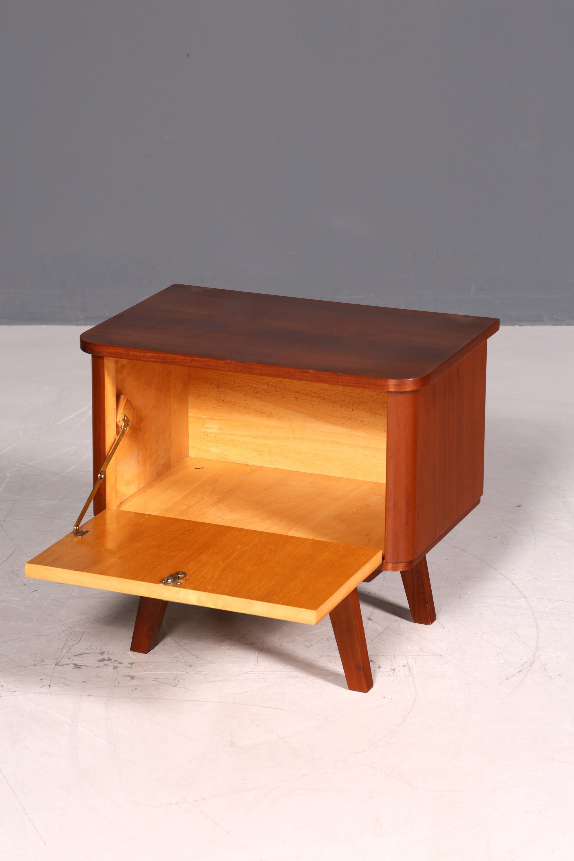 Schlichte Mid Century Kommode Vintage Klappschränkchen Danish Design Nachttisch