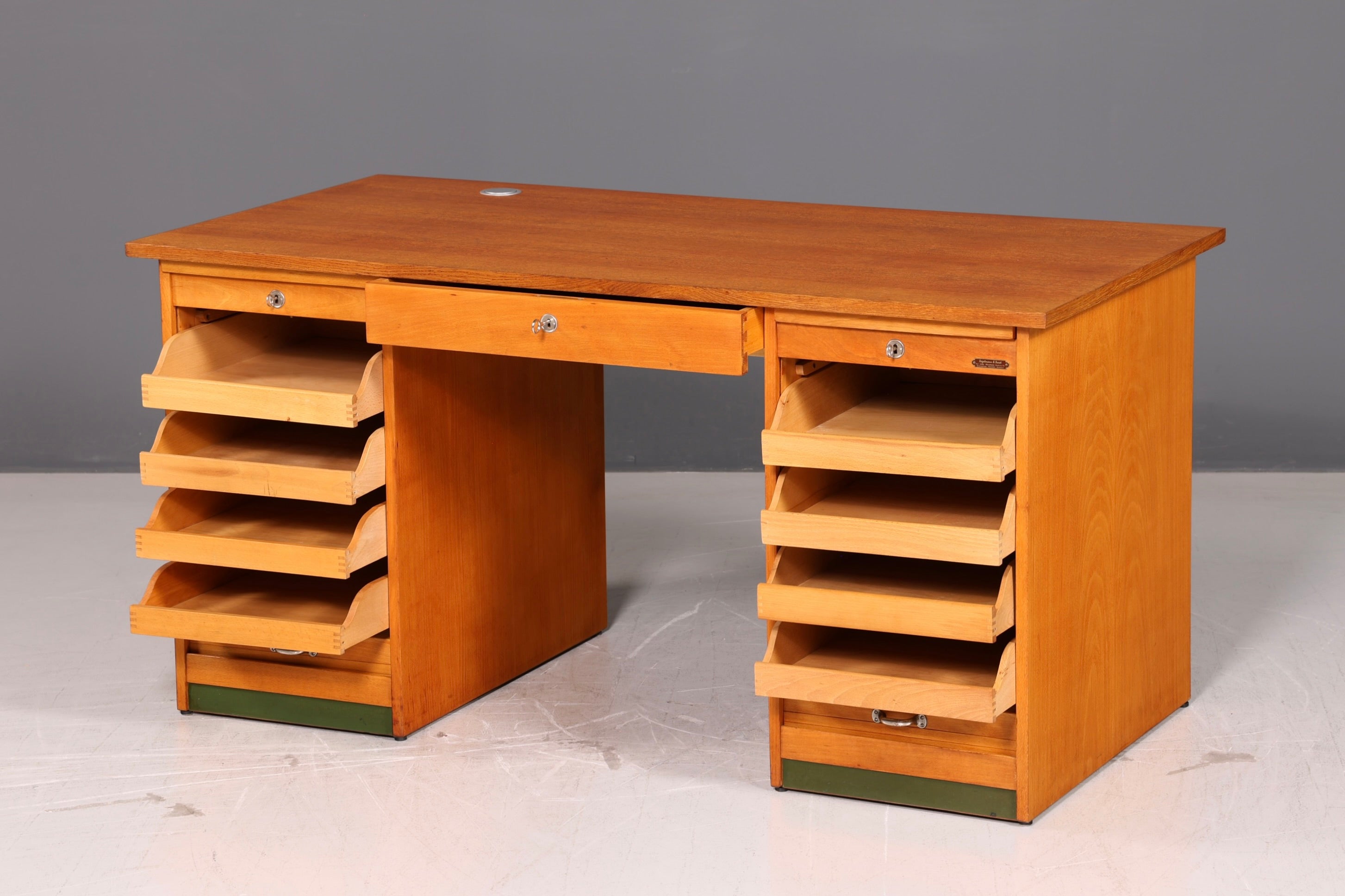 Wunderschöner Bauhaus Rollladen Schreibtisch Mid Century Echt Holz Bürotisch Office Table Vintage