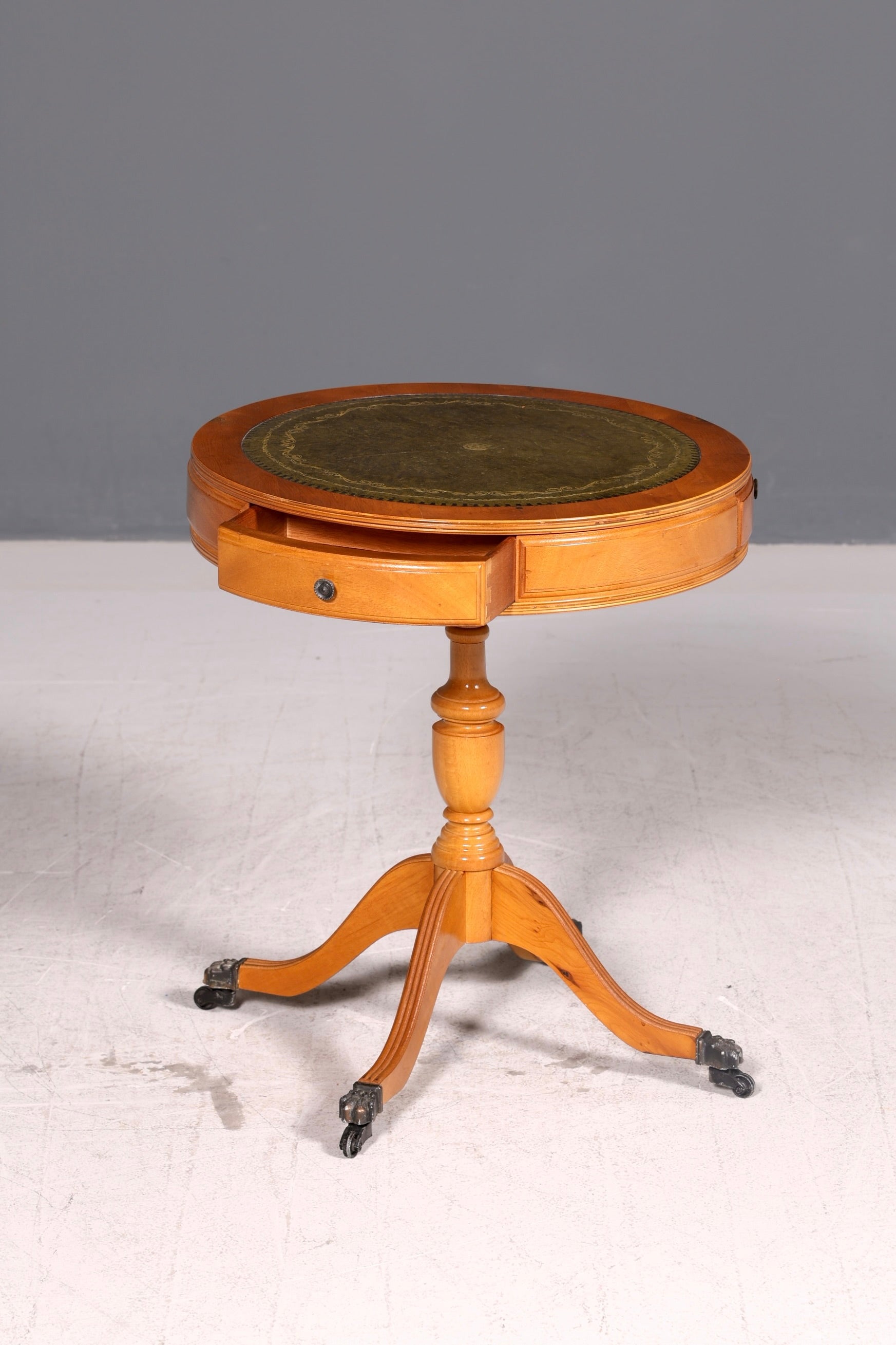 Wunderschöner Englischer Trommeltisch Beistelltisch Eibe Regency Echt Lederauflage Drum Table Ablagetisch Antik Vintage