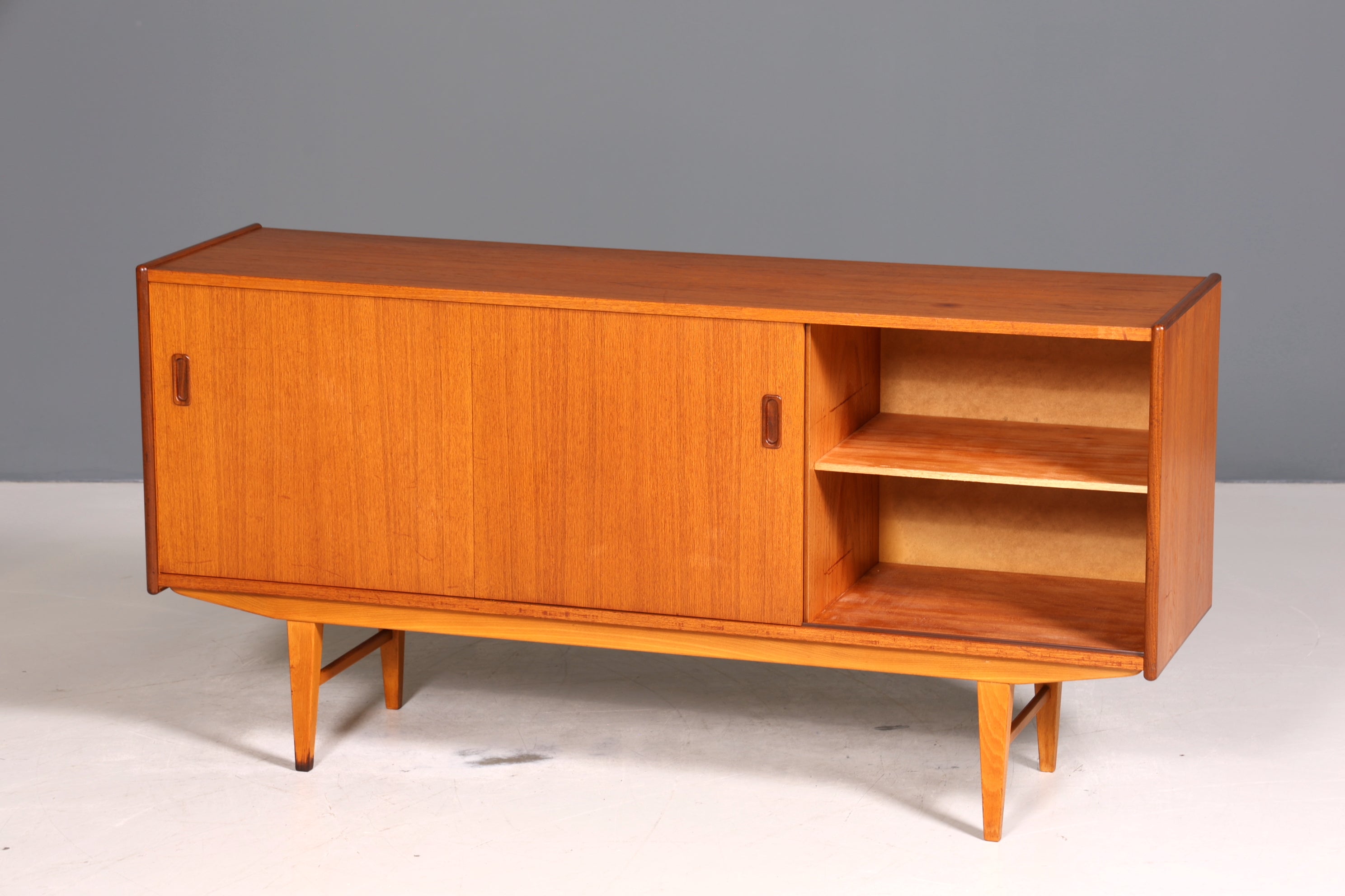 Traumhaftes Mid Century Sideboard Vintage Schrank Schiebetür Kommode TV Schrank 60s