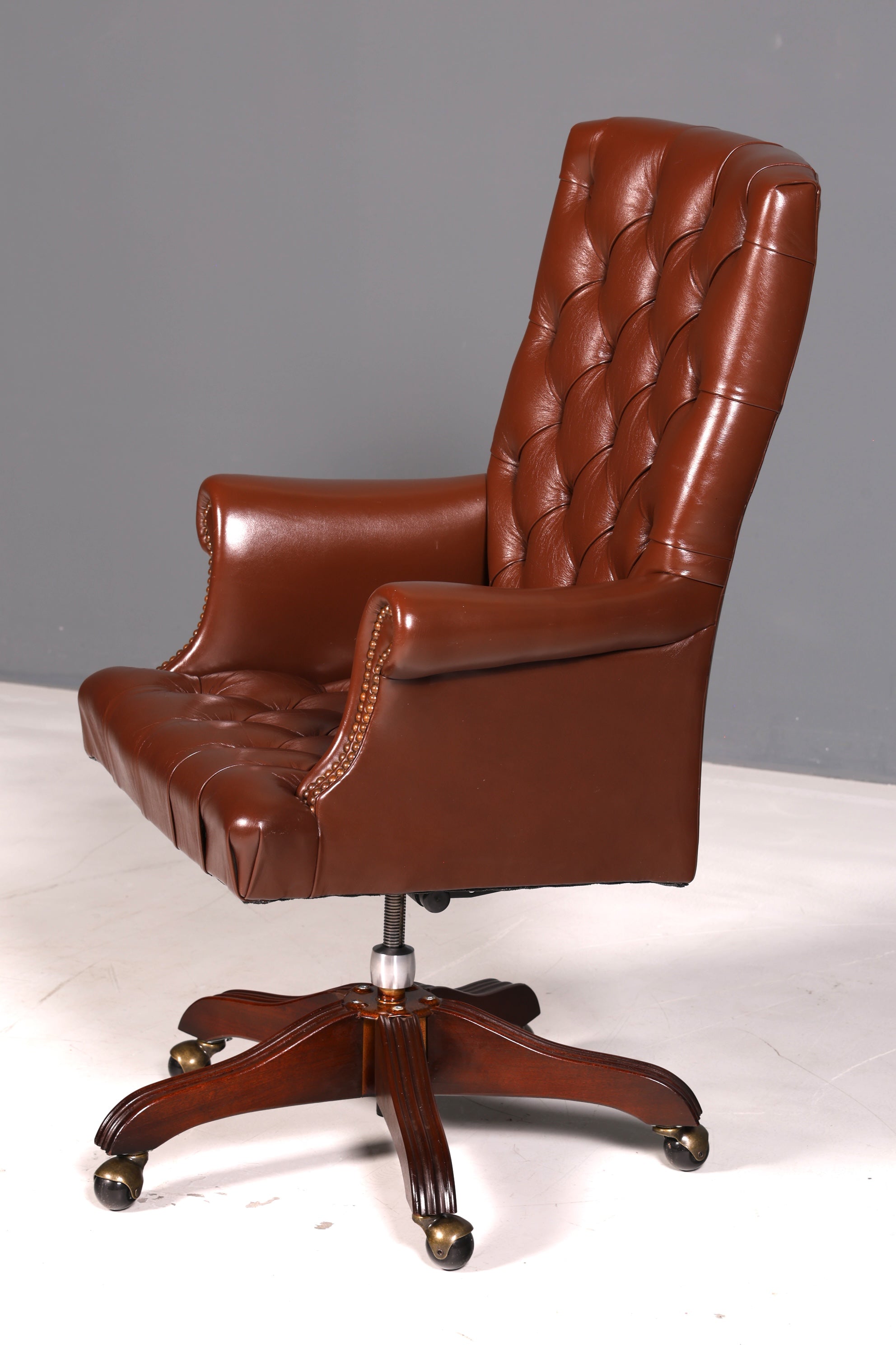 Elegant Chesterfield executive chair, office chair, genuine brown leather, swivel chair, desk chair, office armchair