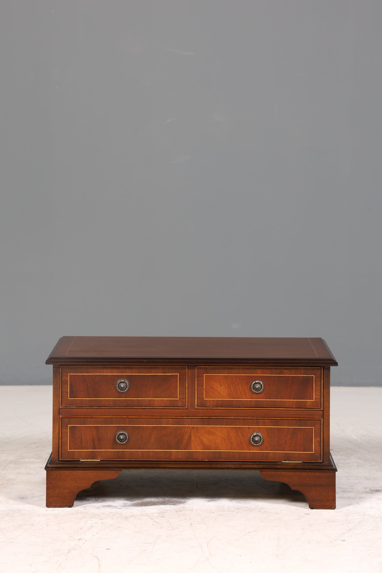 Wunderschöne Englische Kommode Holz Klapp Schrank Antik Sideboard Hifi Kommode