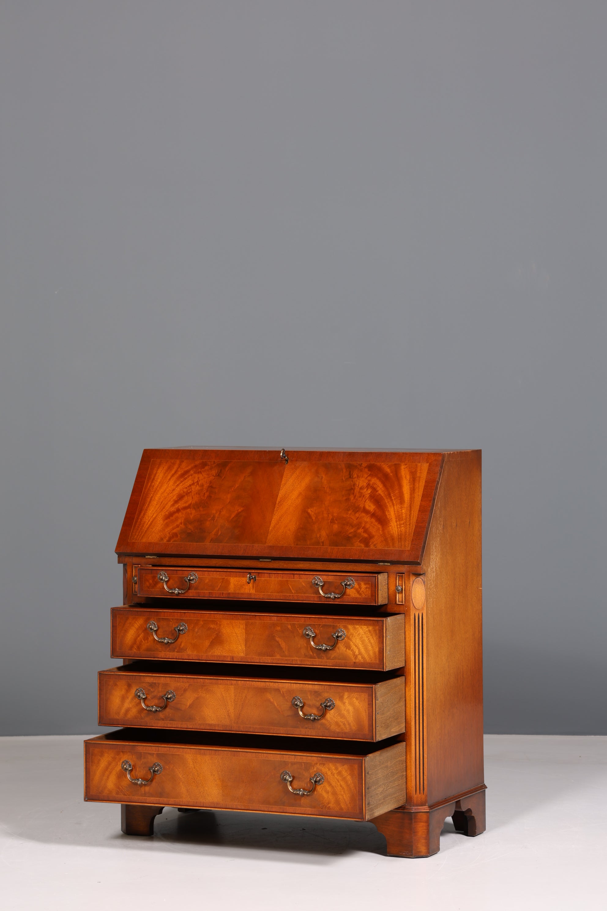 Wunderschöner Englischer Sekretär echt Leder Schreibkommode UK Schreibtisch Kommode