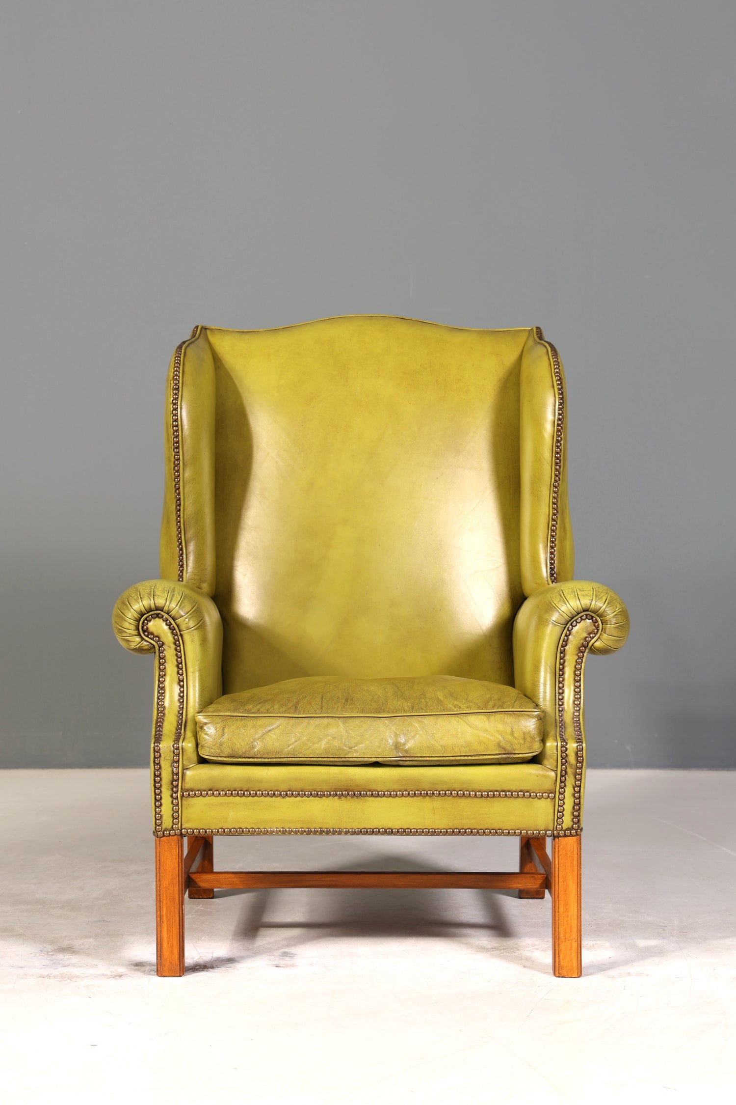 Wunderschöner Englischer Ohrenbacken Sessel Englisch Leder Herrensessel UK Armlehnsessel 1 von 2