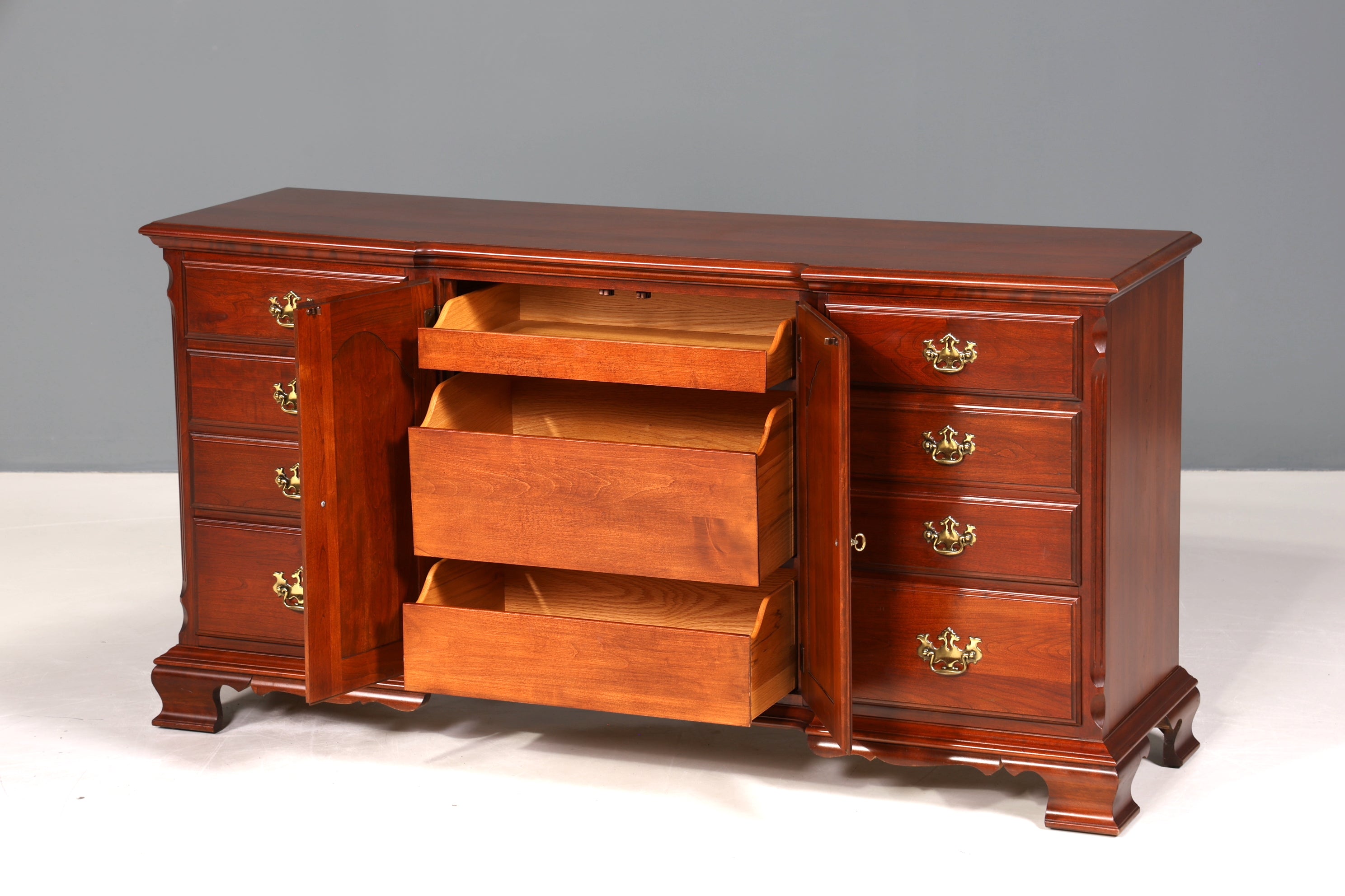 Wunderschönes Sideboard der Marke Pennsylvania House Antik Stil Schrank Kommode USA Anrichte Schubladenkommode