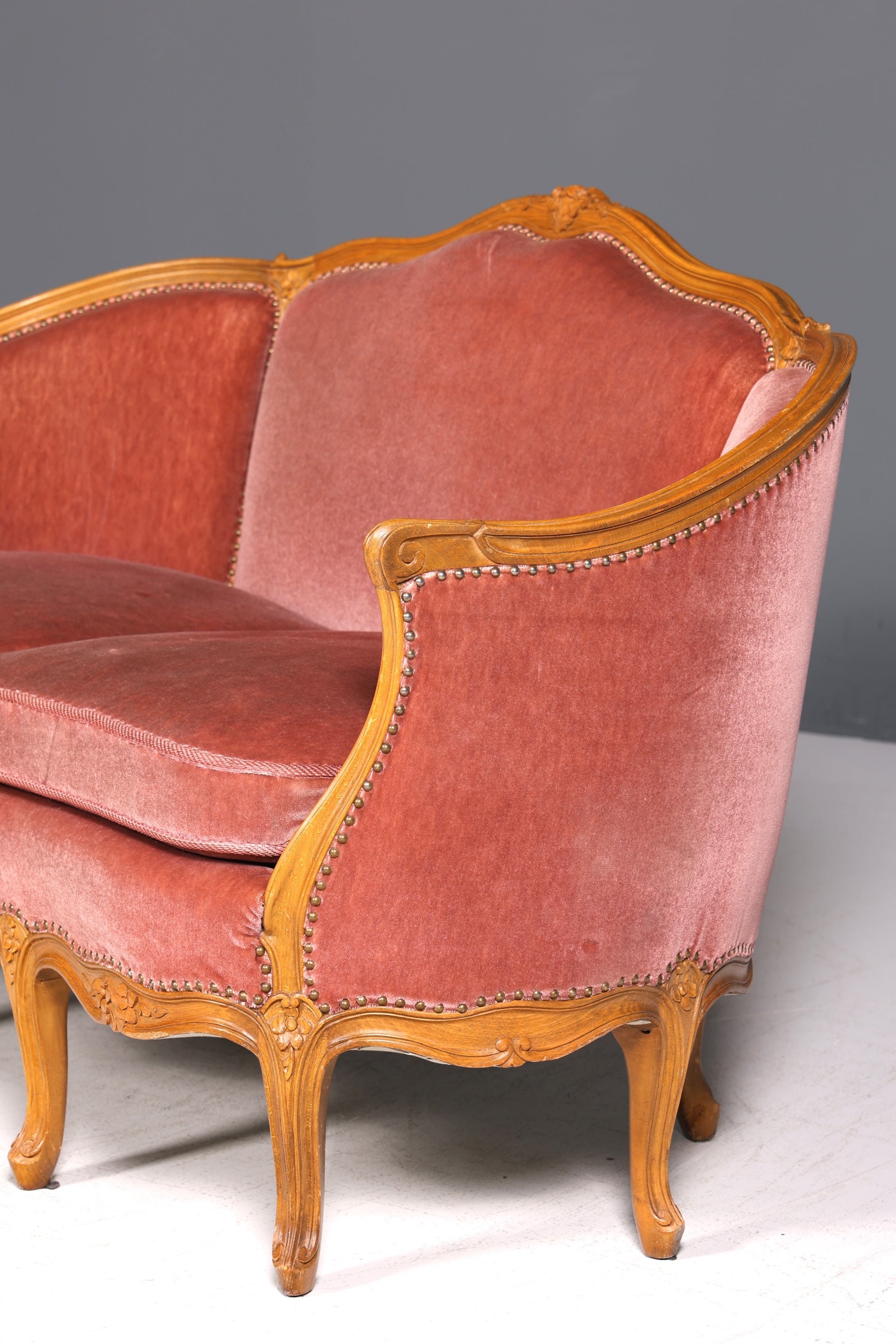 Wunderschönes Chippendale Sofa Barock Stil Couch Samt Stoff 2 Sitzer Canapé