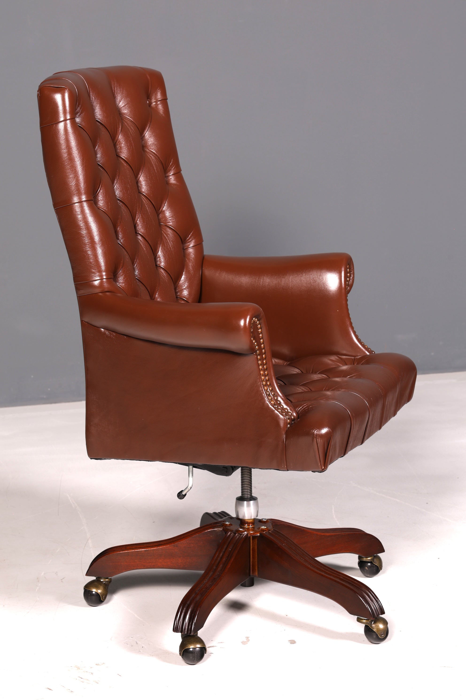 Elegant Chesterfield executive chair, office chair, genuine brown leather, swivel chair, desk chair, office armchair