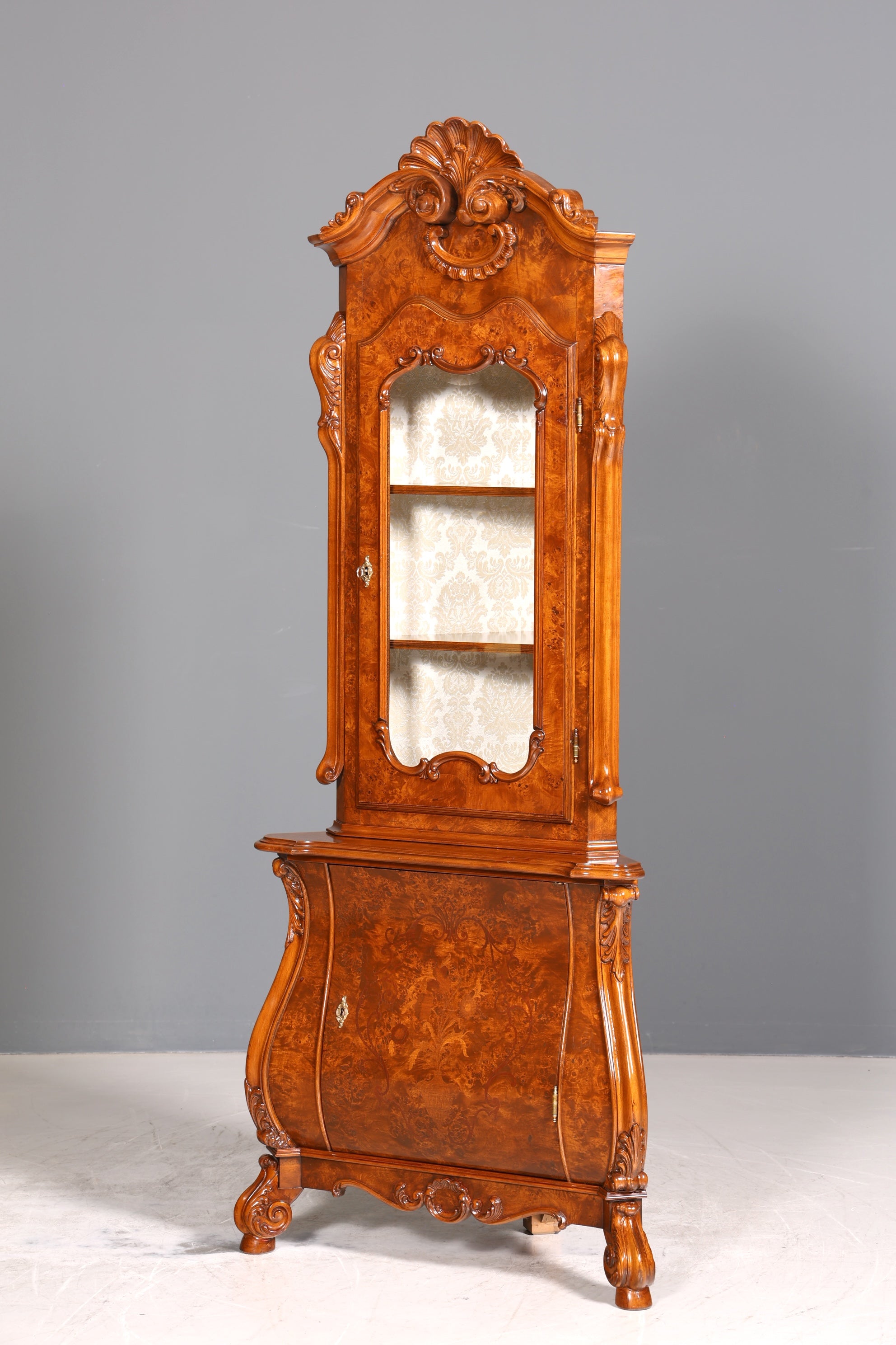 Wunderschöne Barock Eckvitrine echt Holz Chippendale Vitrine Regal Schrank