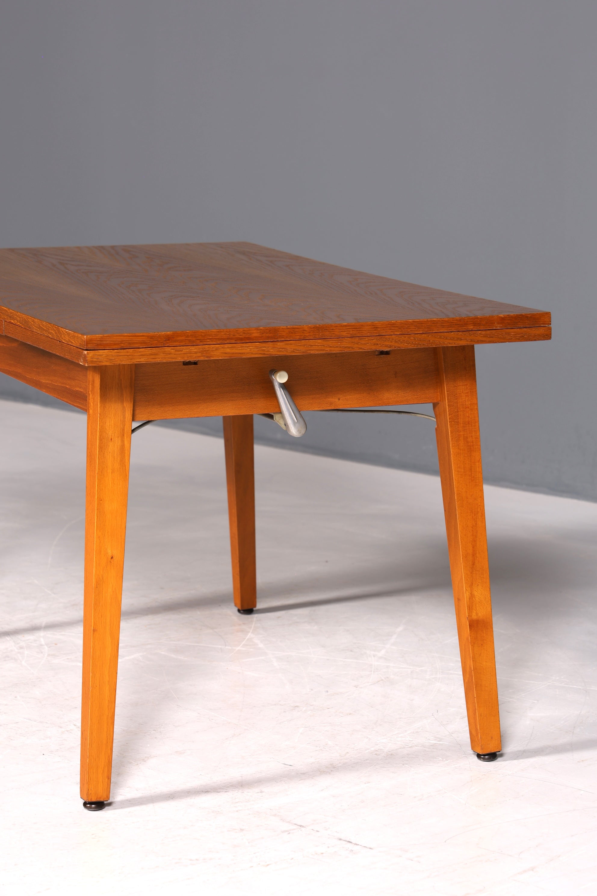 F962 Finish cm Wunderschöner Mid Century Küchentisch Vintage Tisch ausziehbar und höhenverstellbar