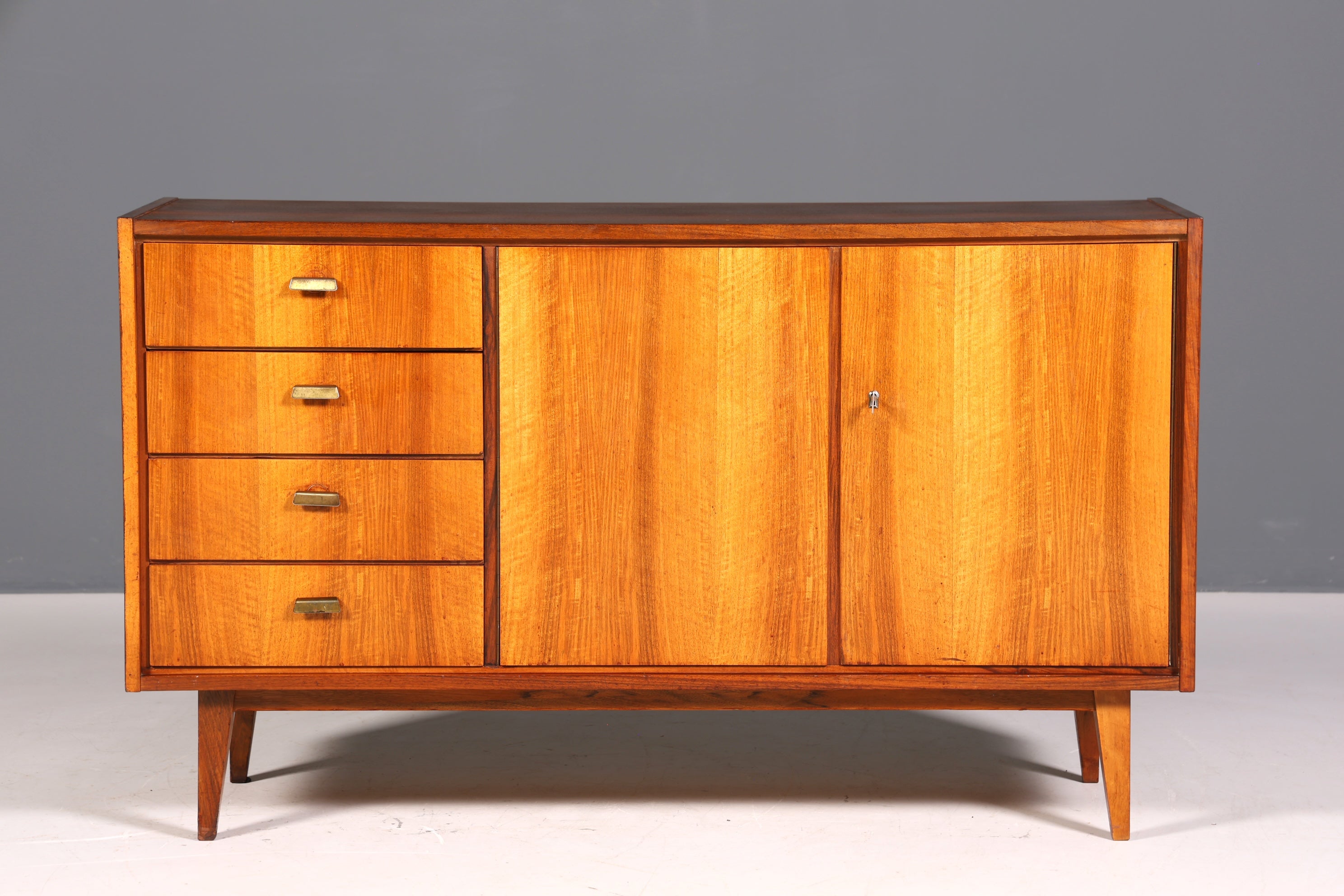 Wunderschönes Mid Century Sideboard Vintage Kommode TV Schrank Flurkommode 60s