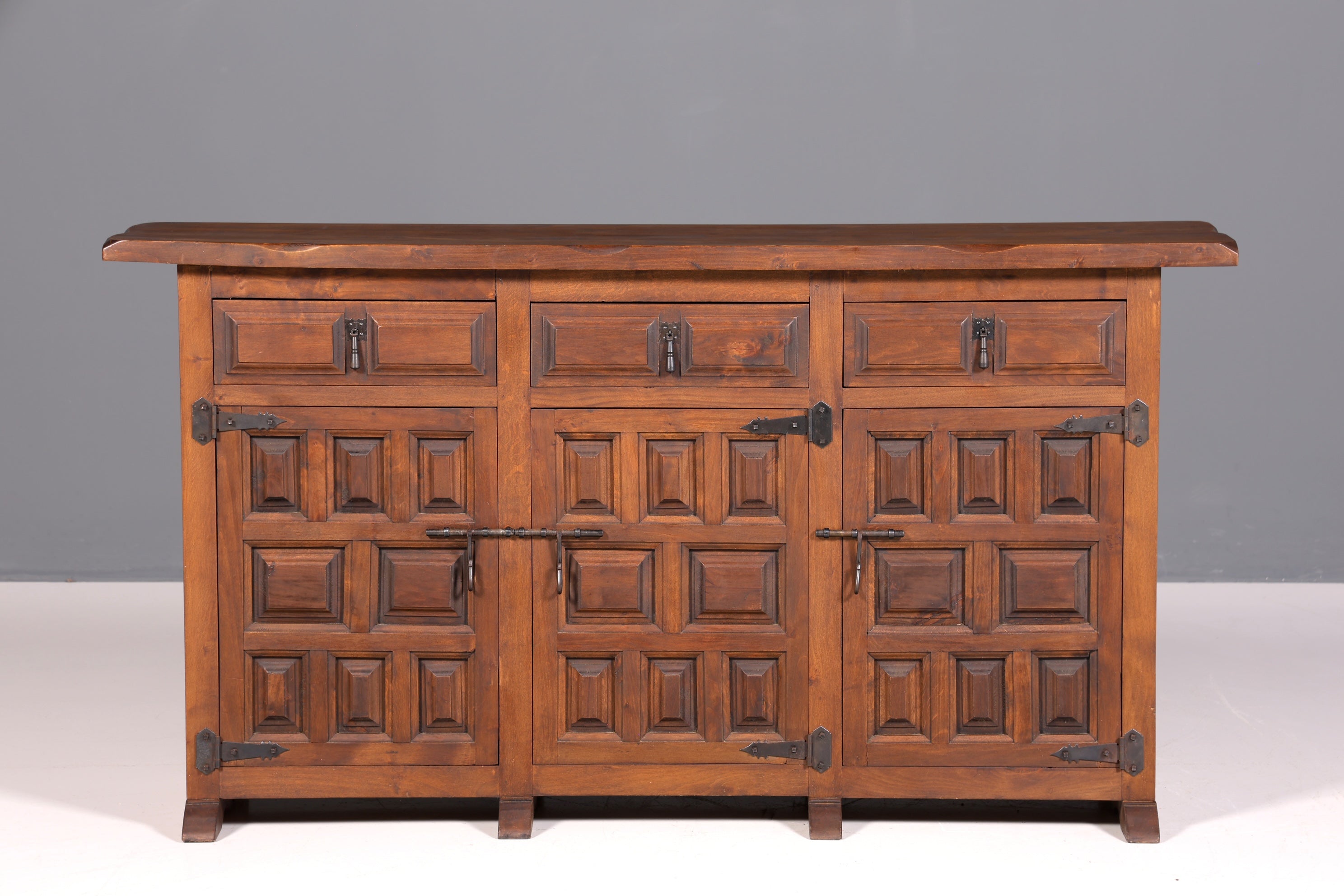 Wunderschönes Spanisches Sideboard echt Holz Schrank Kommode rustikales Buffet