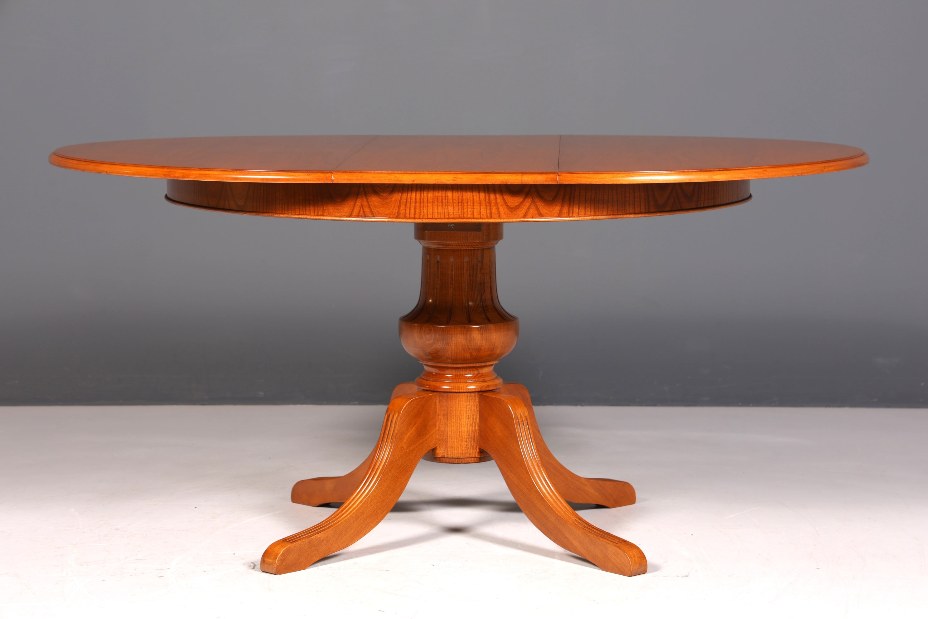 Traumhafter Original Selva Tisch Antik Stil Esstisch ausziehbarer Küchentisch