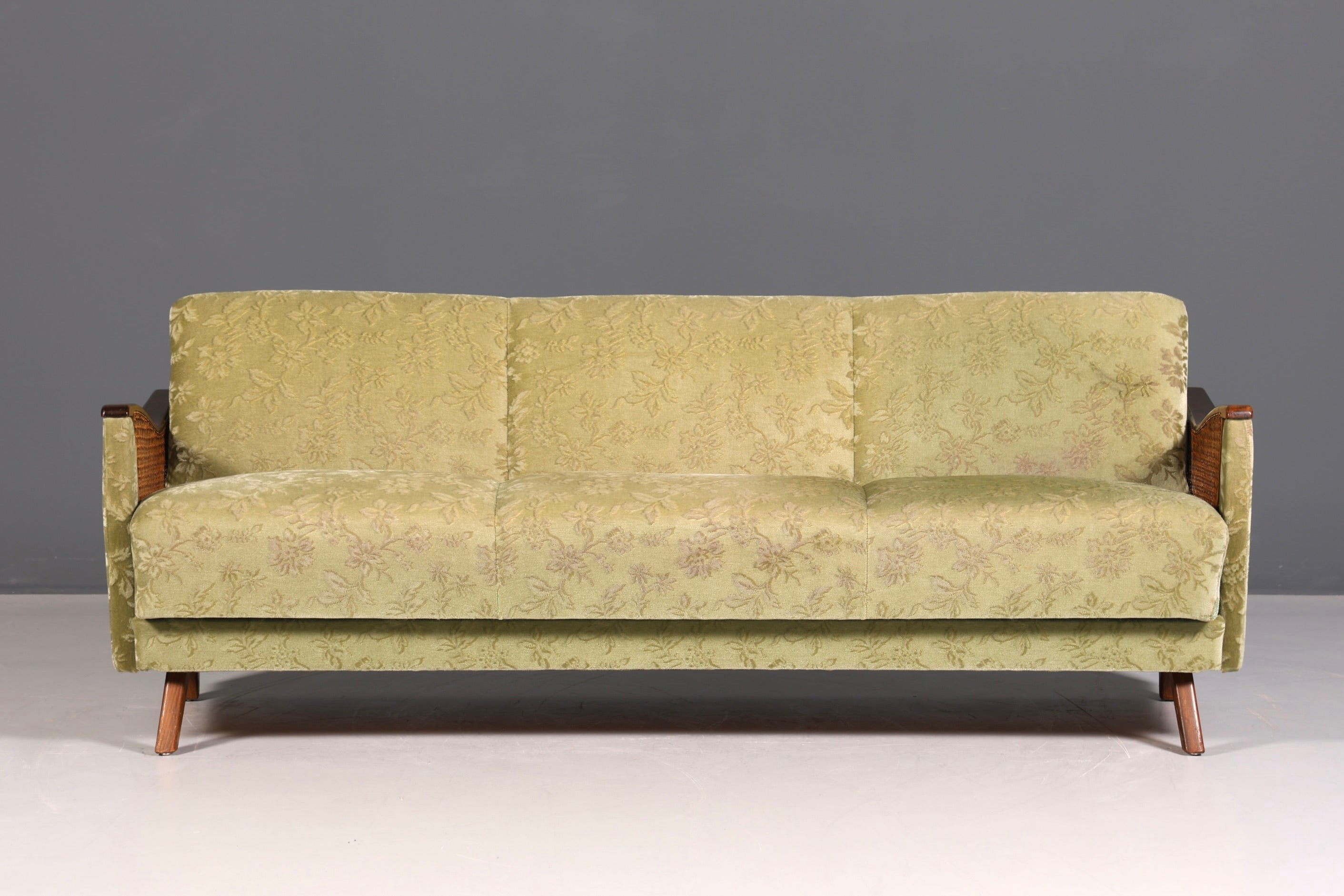Wunderschönes Chippendale Sofa Barock Stil Wiener Geflecht Schlafsofa 3-Sitzer Couch Gästebett