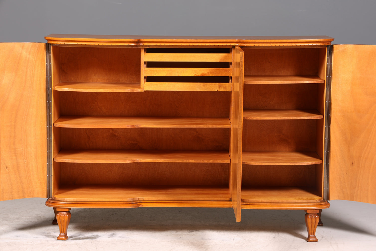 F128 Finish Stilvoller Original Art Deco Schrank Vertiko Kleiderschrank um 1940