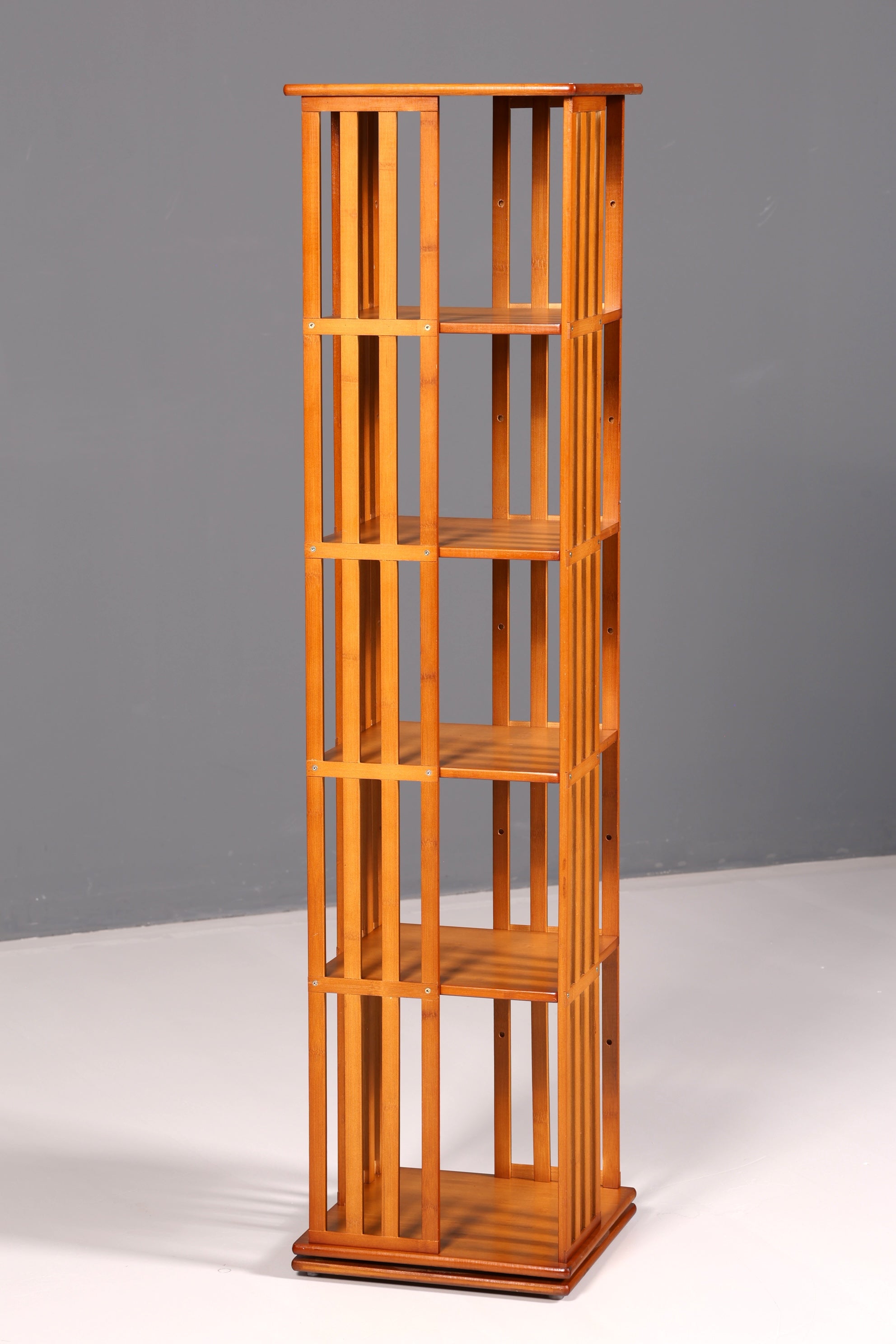 Traumhaftes Englisches drehbares Bücherregal UK Revolving Bookcase Regal