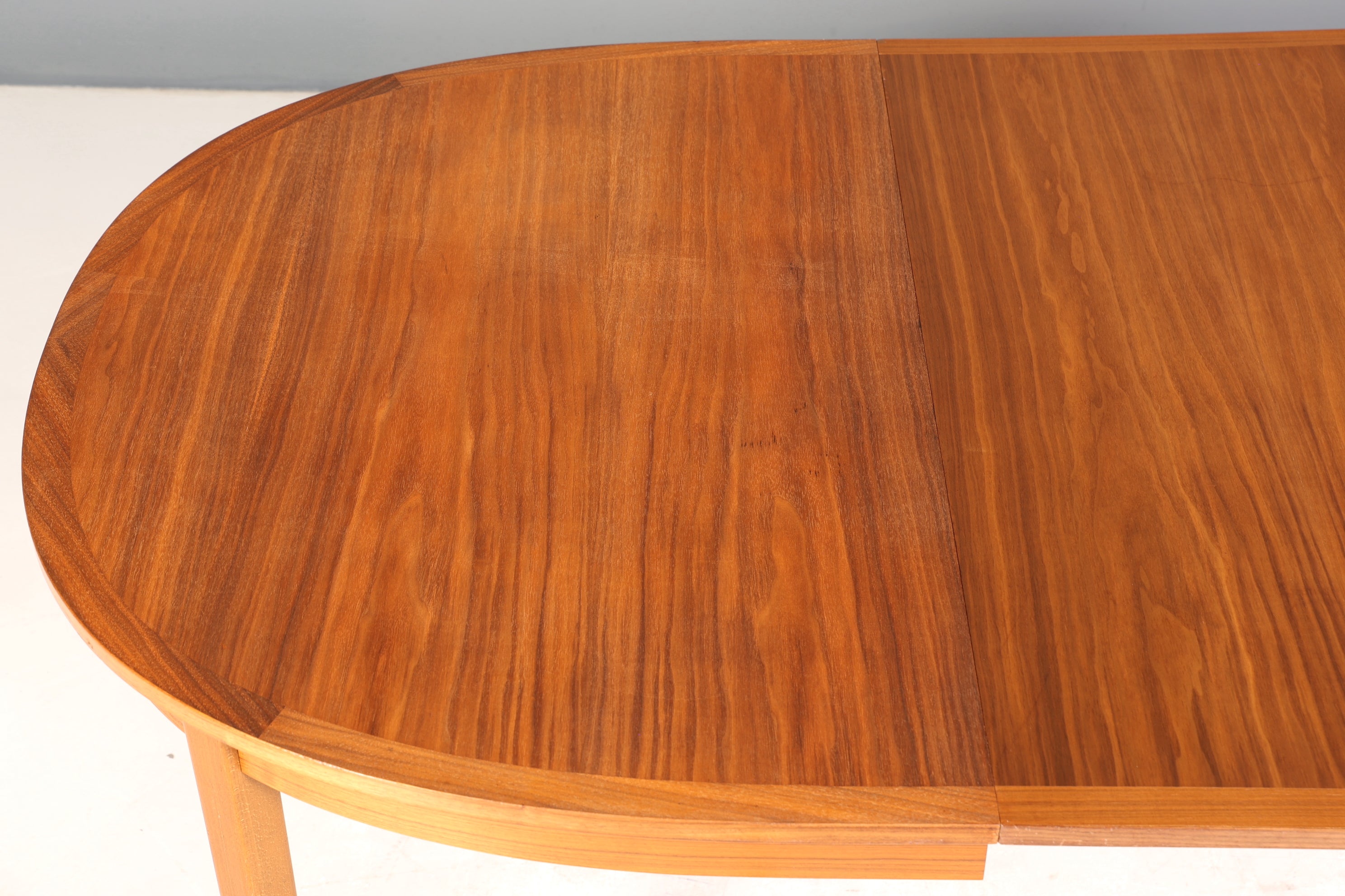 Wunderschöner Mid Century Esstisch ausziehbarer Danish Design Teak Holz Küchentisch Esszimmer Tisch