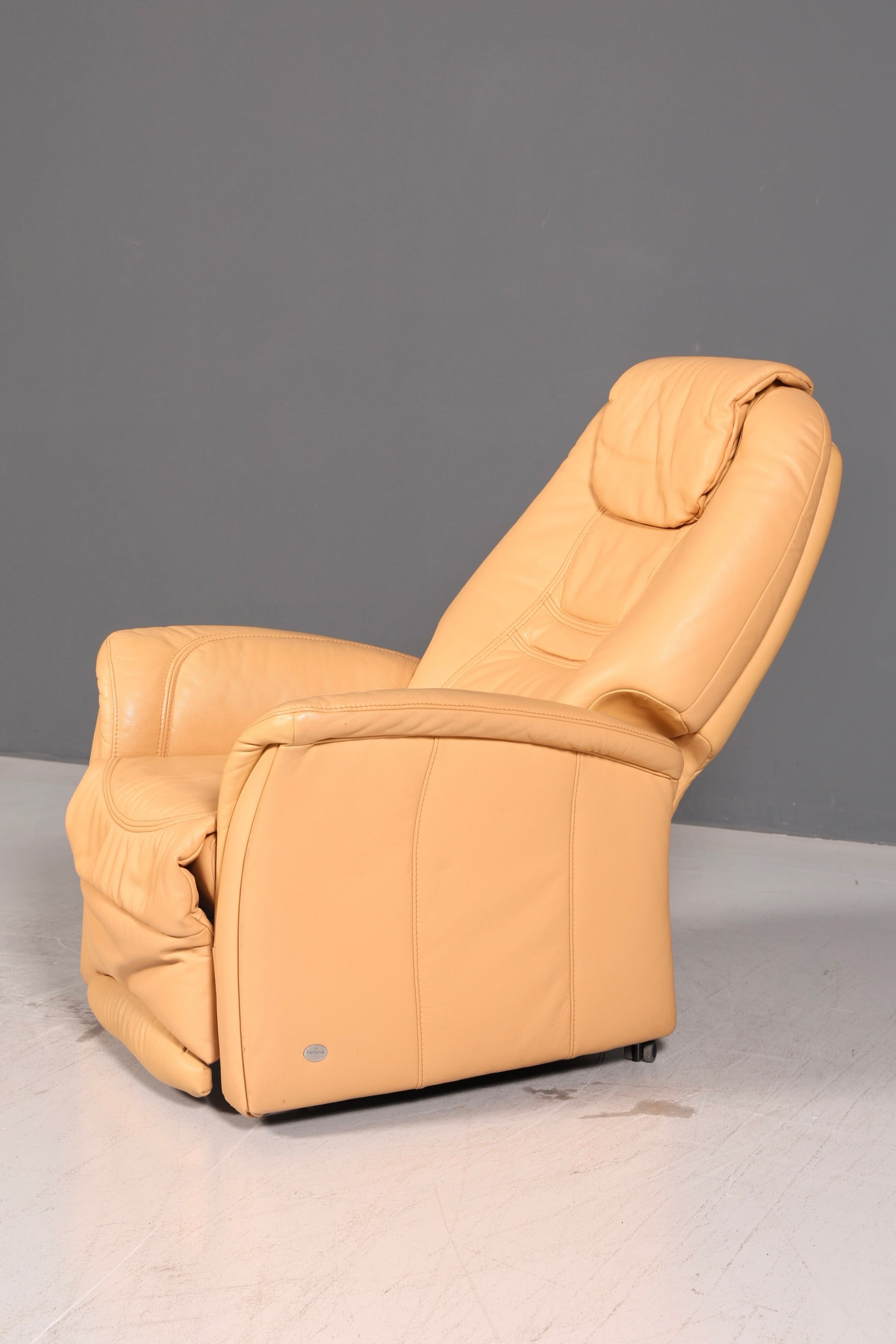 Wunderschöner Himolla Relaxsessel Echtleder Beige Fernsehsessel Ruhesessel mit Liegefunktion Vintage