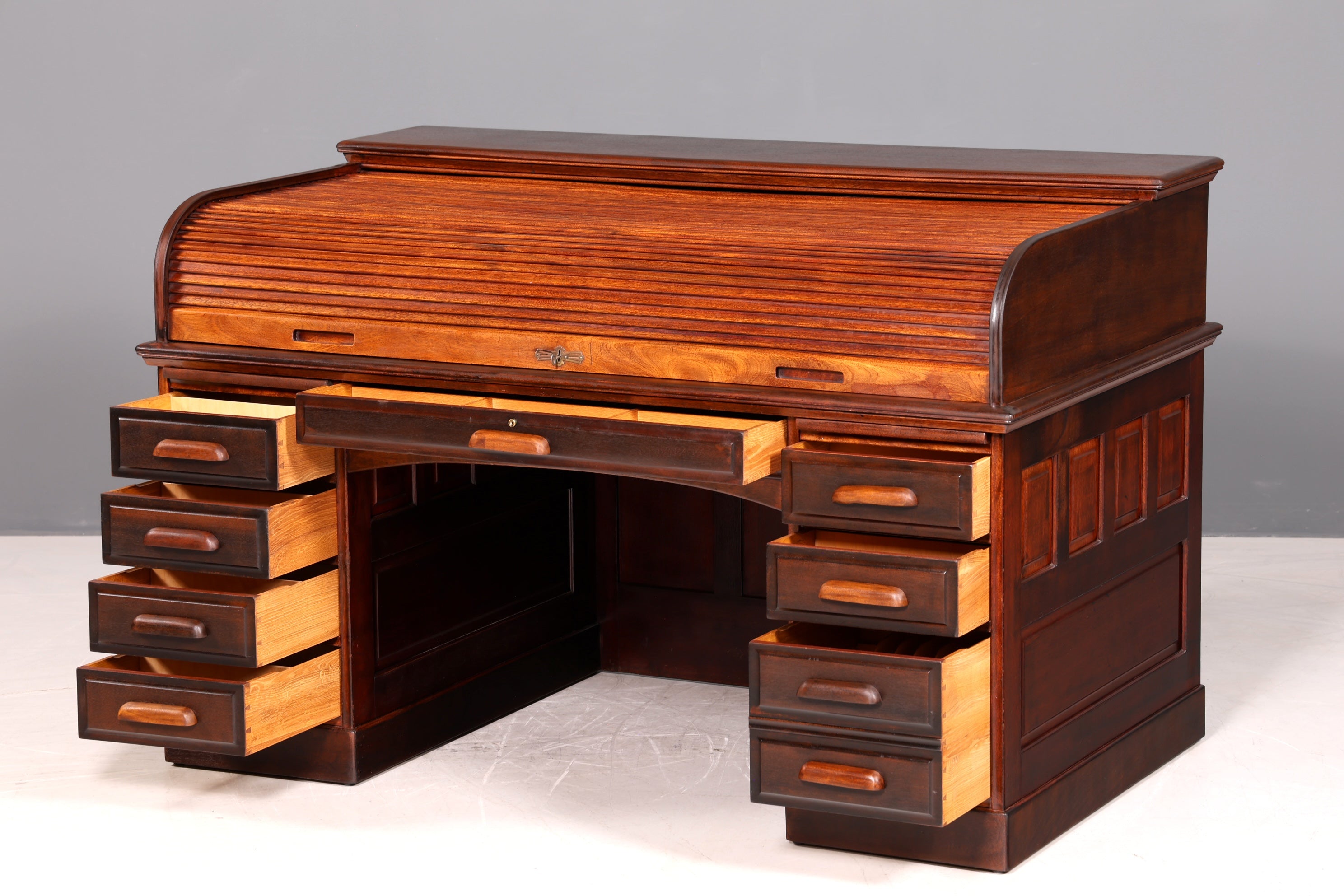 Wunderschöner Sekretär im Bauhaus Stil Rollladen Sekretär Art Deco Schreibtisch Office Table