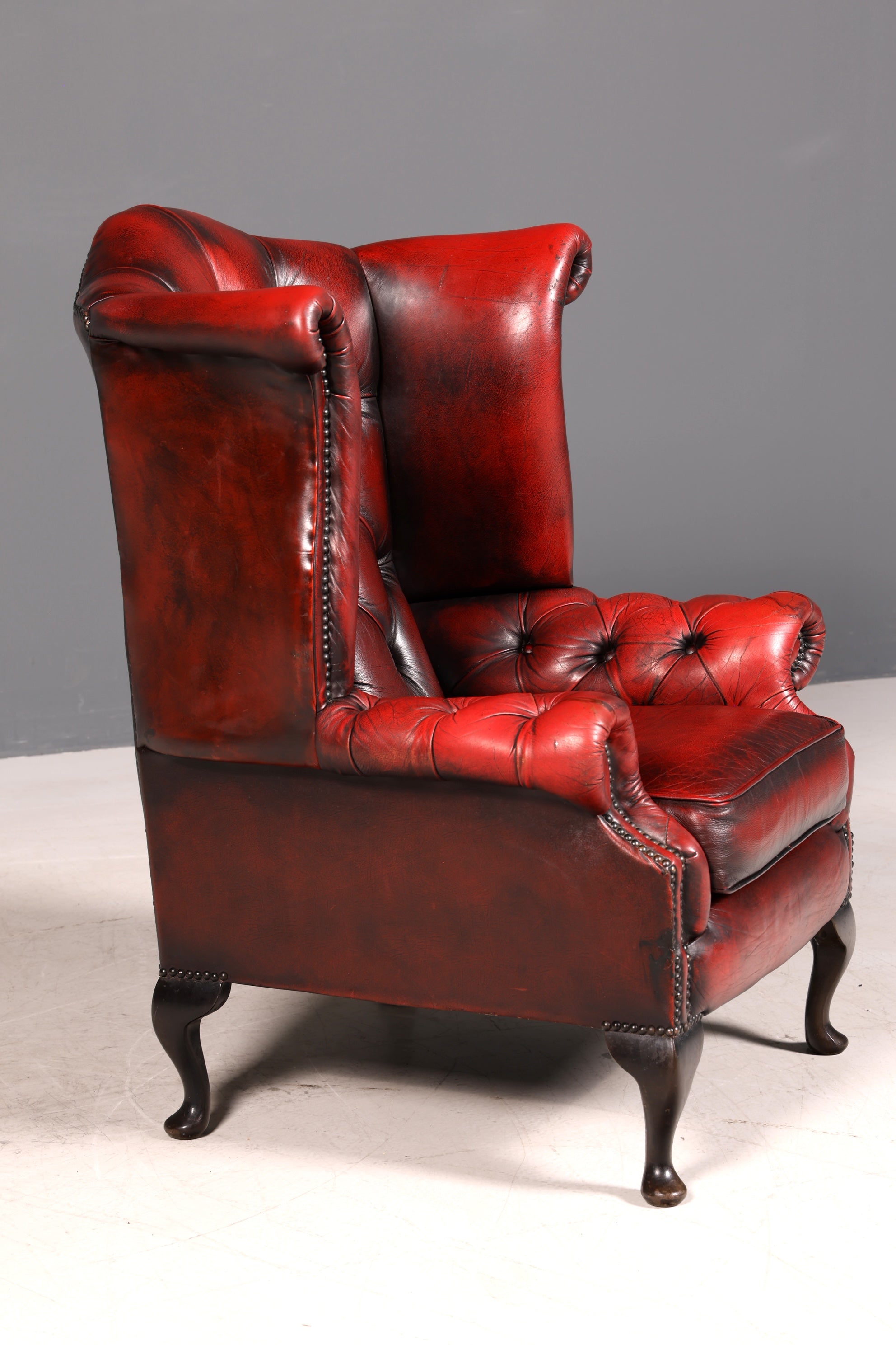 Original Chesterfield Ohrenbacken Sessel Queen Anne Englisch Oxblood Leder Herrensessel UK Armlehnsessel 2 von 2